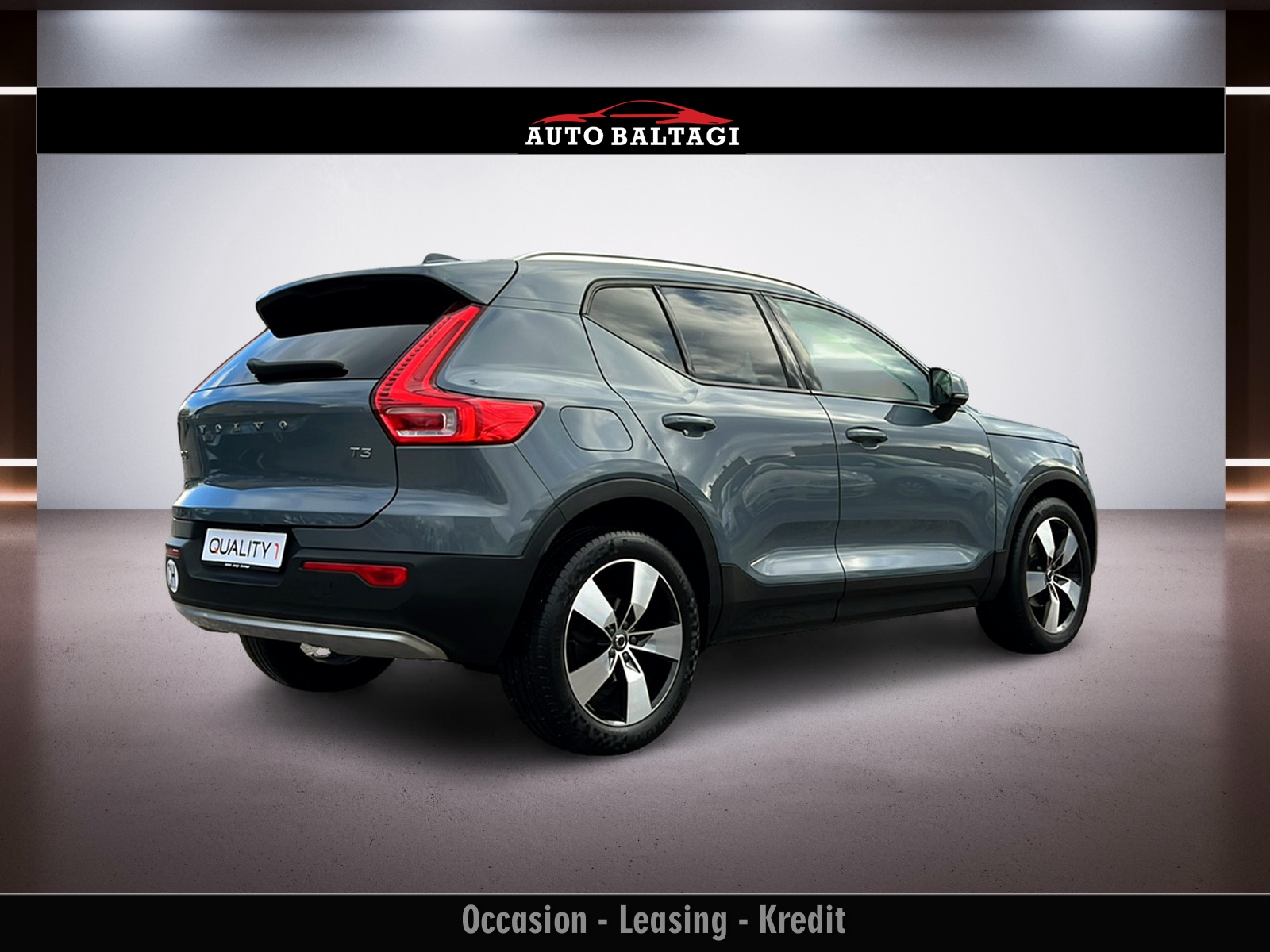 VOLVO XC40 T3 Momentum Geartronic-image-6