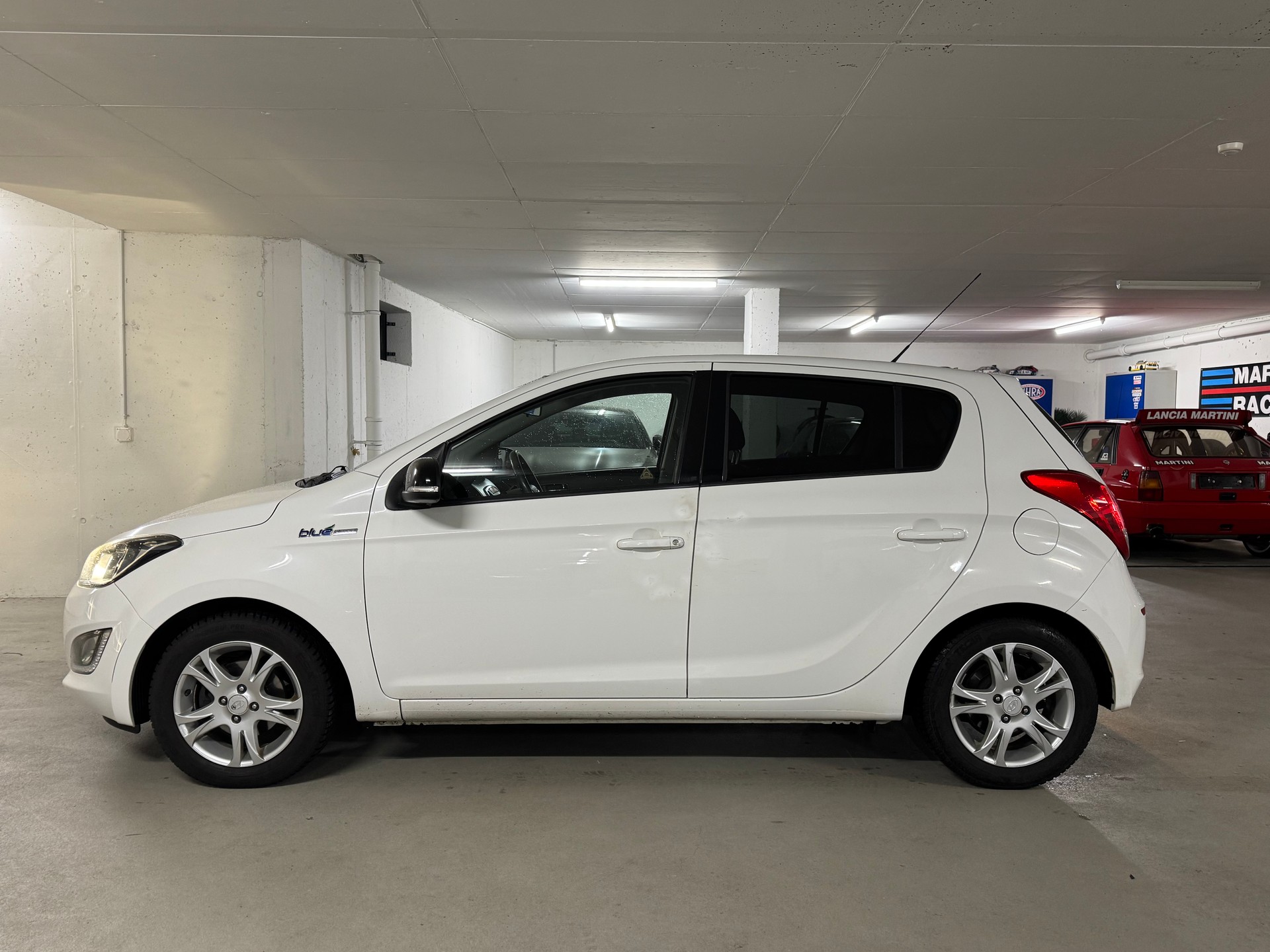 HYUNDAI i20 1.2 Comfort BlueDrive-image-3