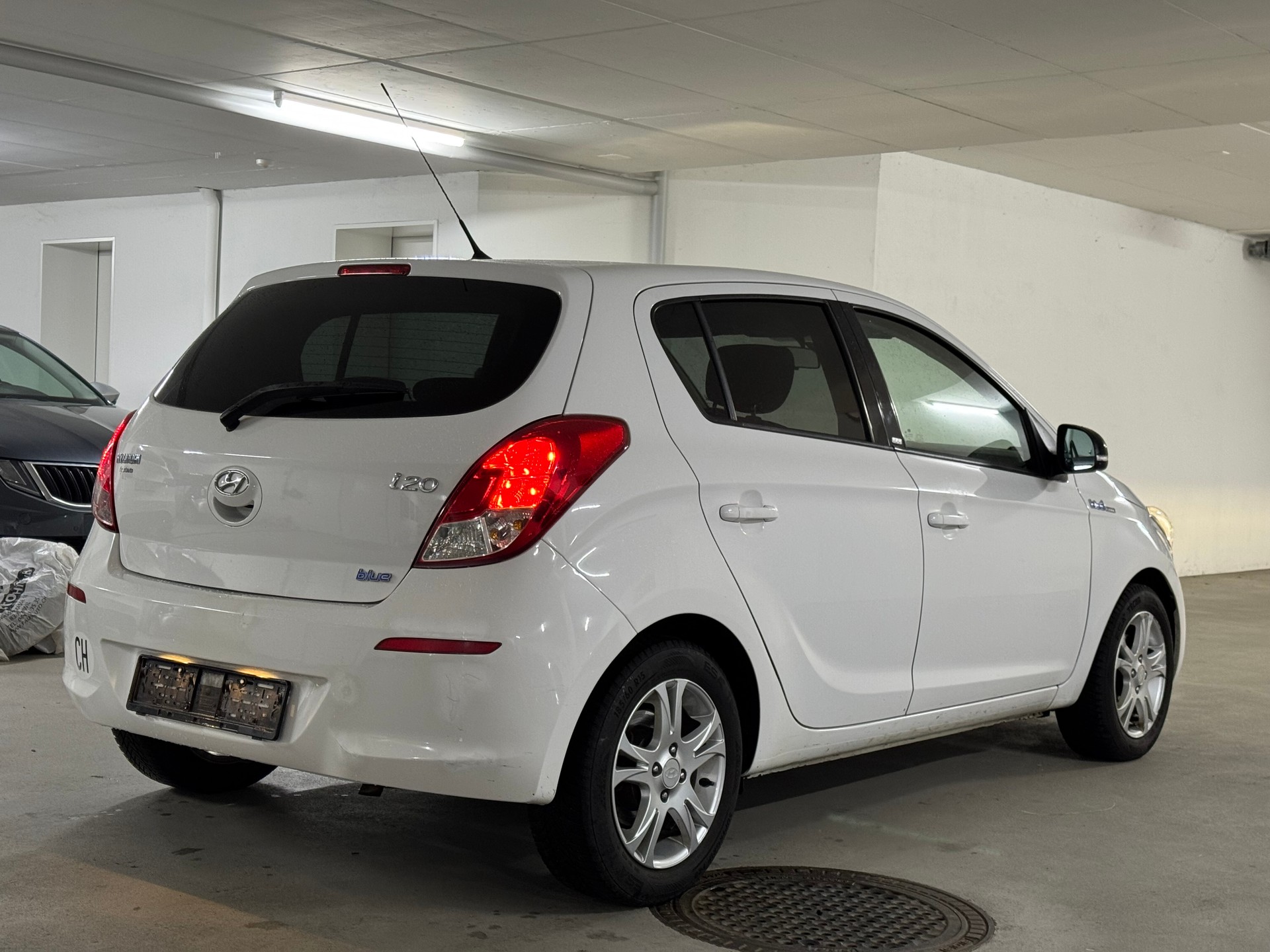 HYUNDAI i20 1.2 Comfort BlueDrive-image-6