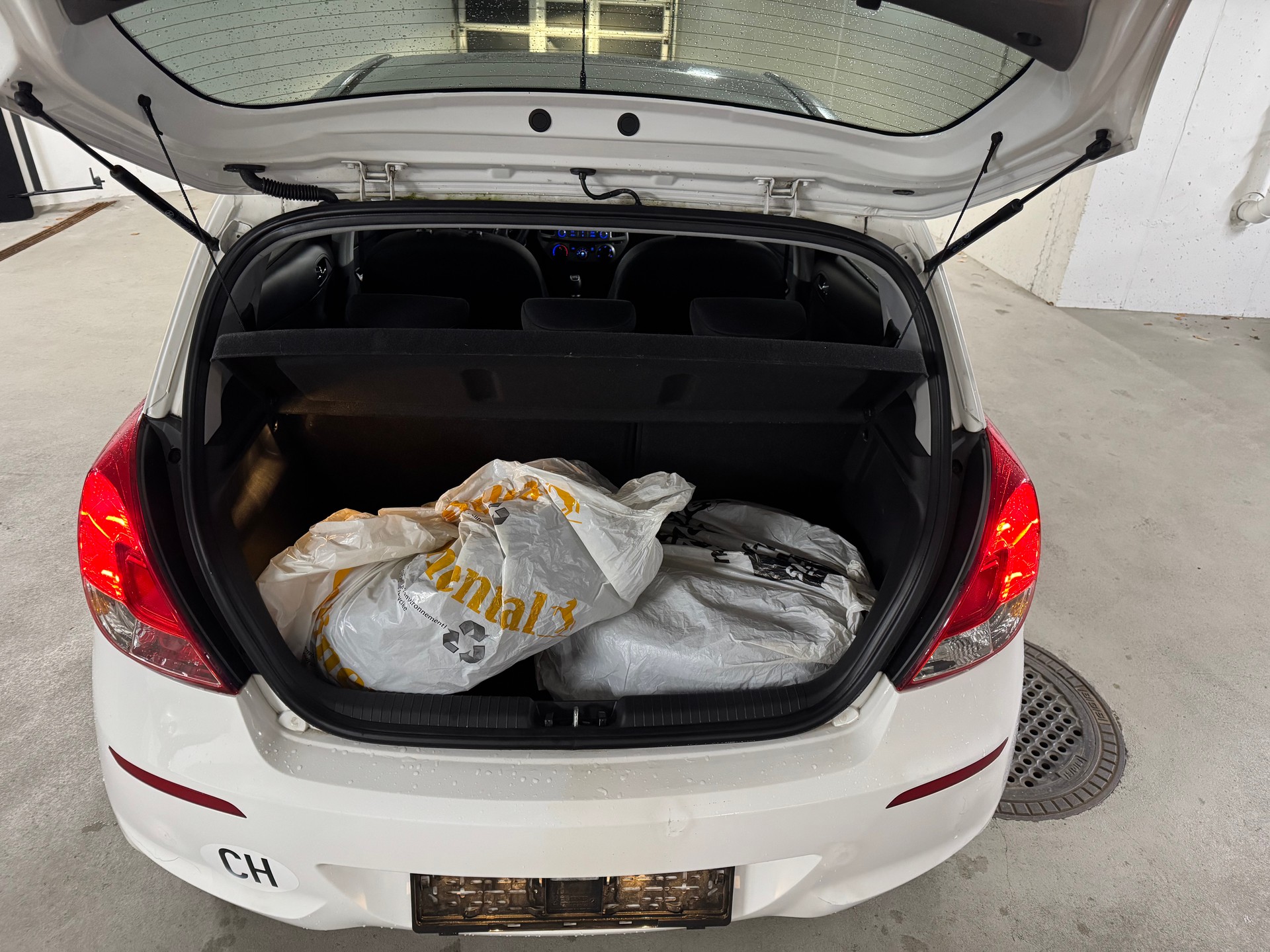 HYUNDAI i20 1.2 Comfort BlueDrive-image-7