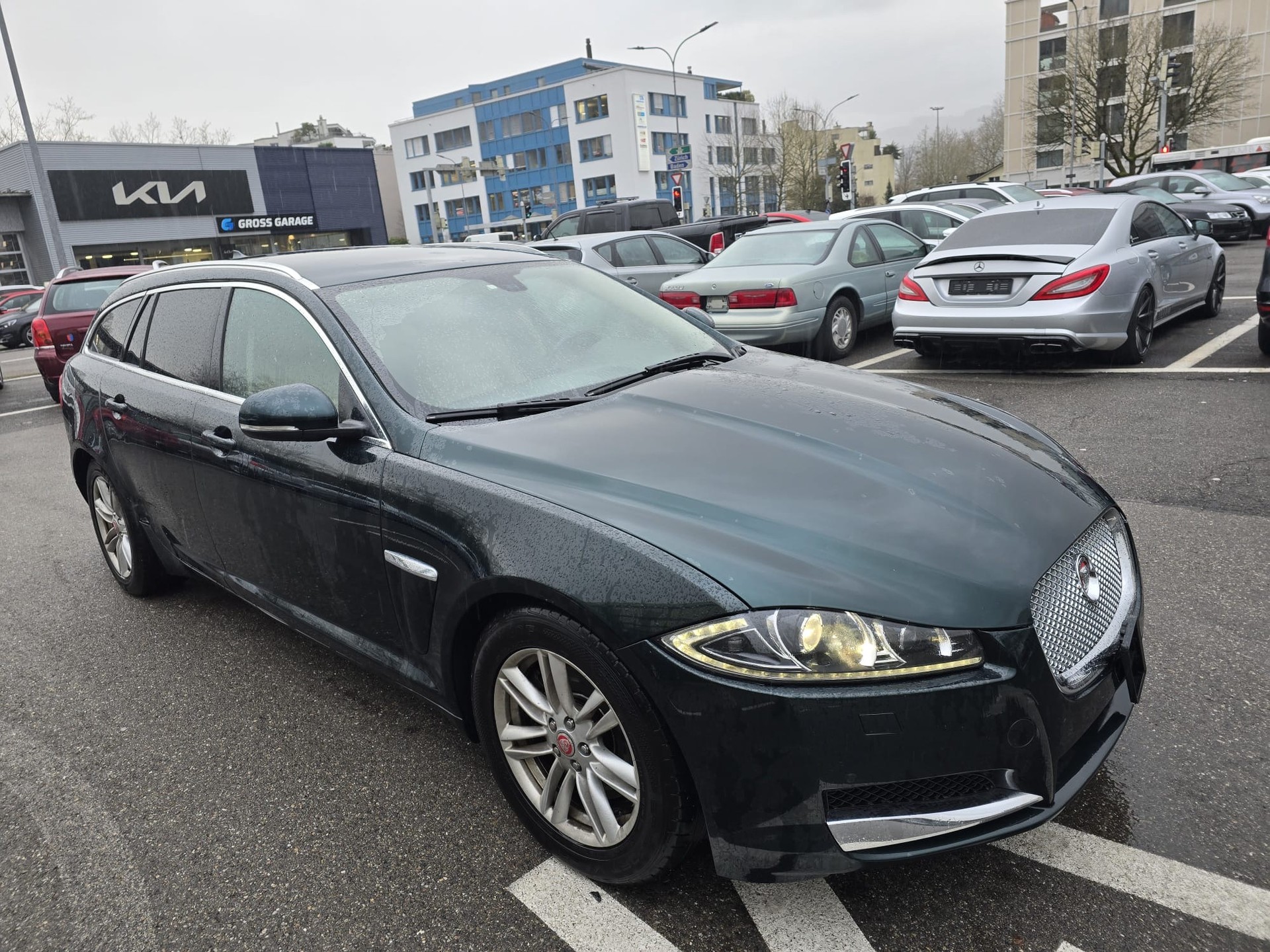 JAGUAR XF Sportbrake 3.0d S V6 Premium Luxury-showroom-element-2