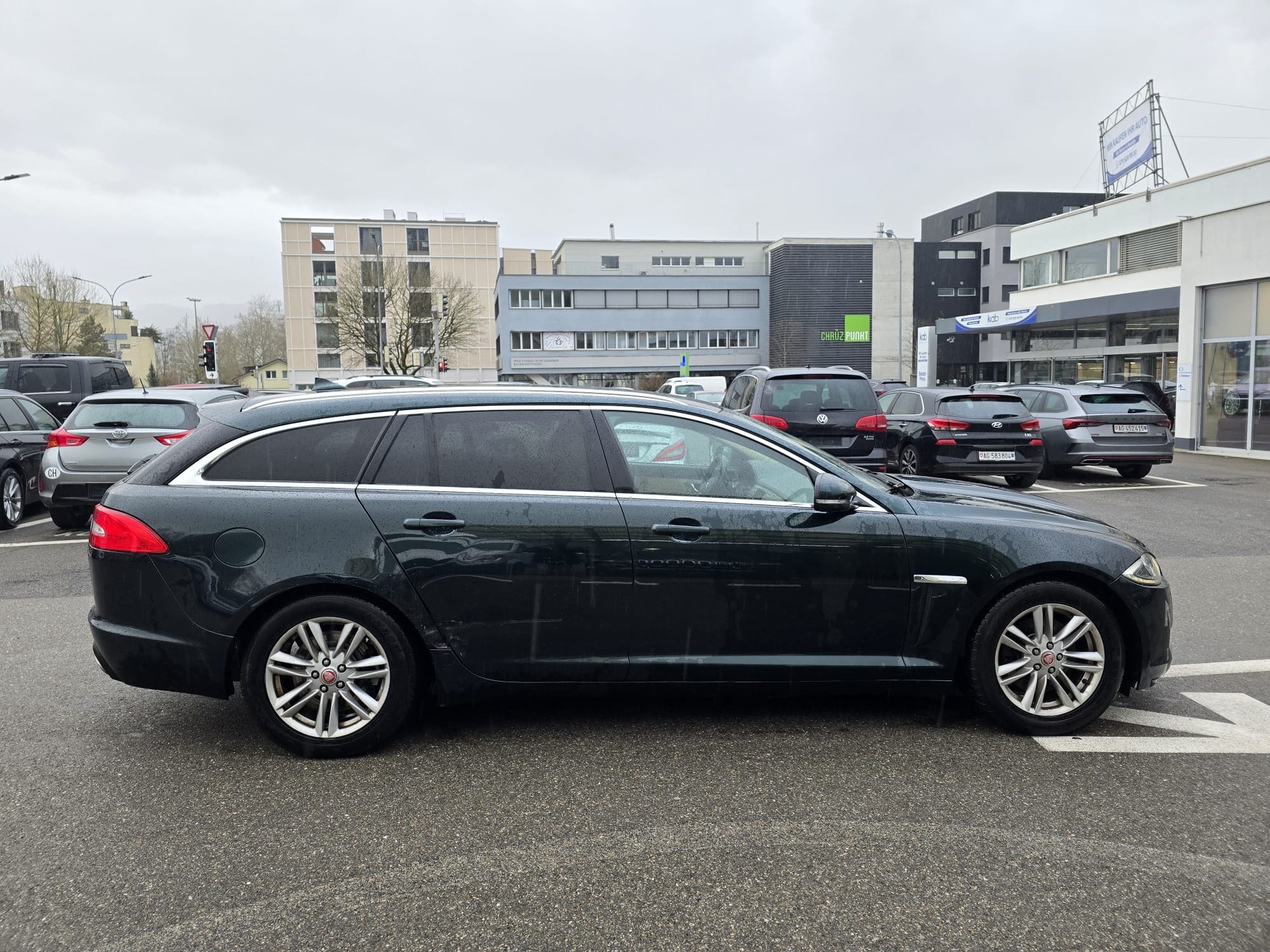 JAGUAR XF Sportbrake 3.0d S V6 Premium Luxury-image-6