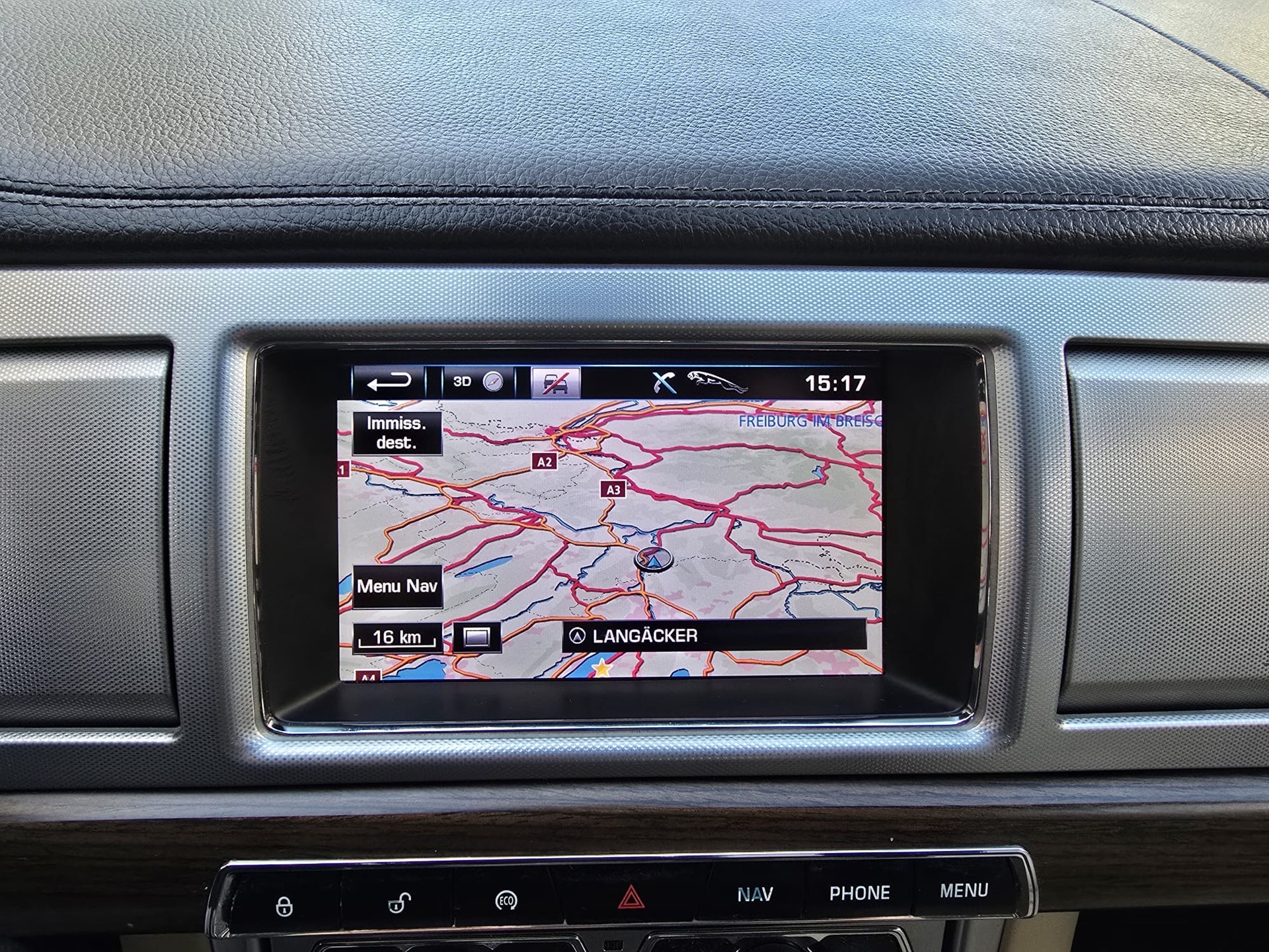 JAGUAR XF Sportbrake 3.0d S V6 Premium Luxury-image-17