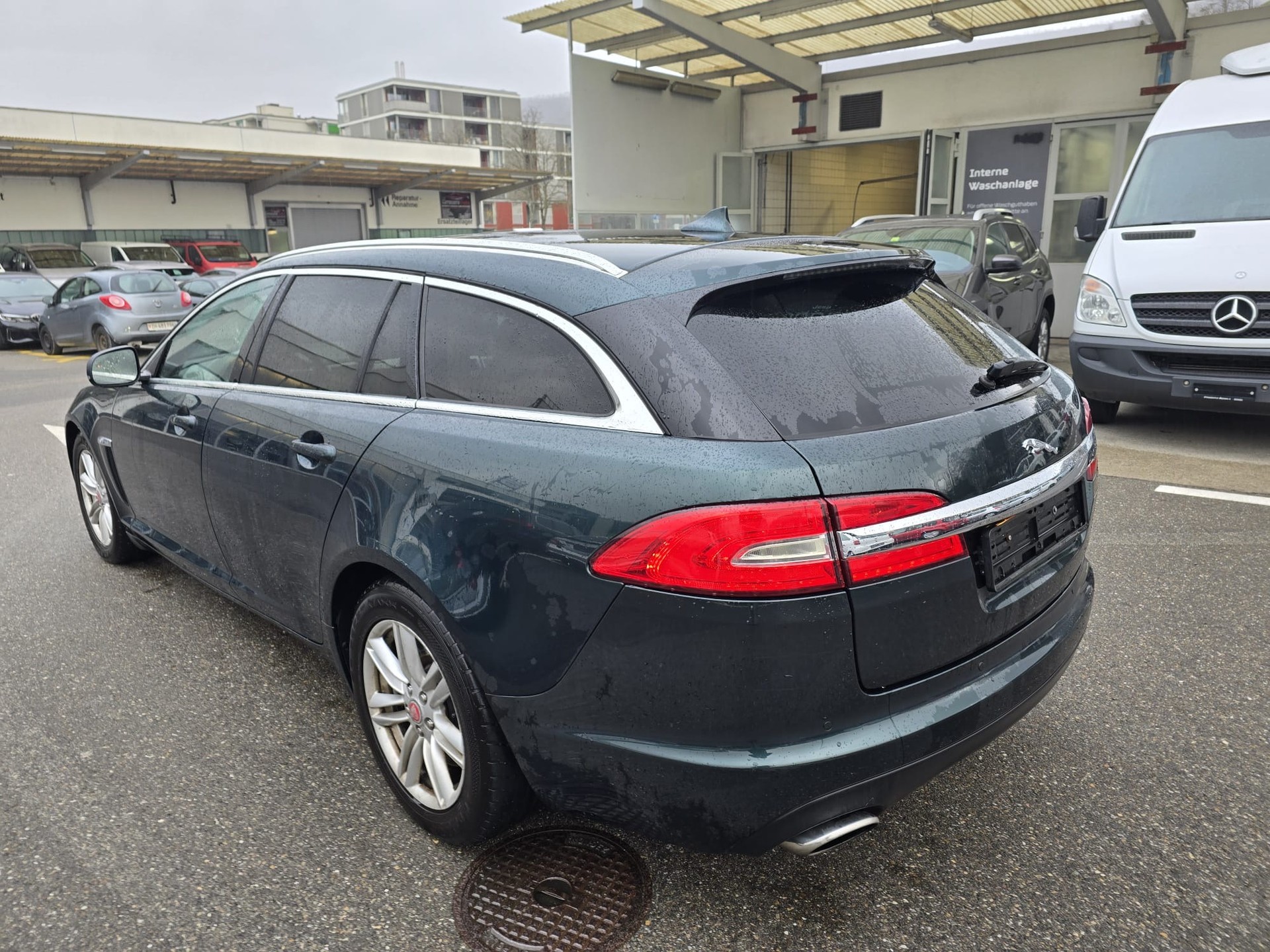 JAGUAR XF Sportbrake 3.0d S V6 Premium Luxury-showroom-element-3