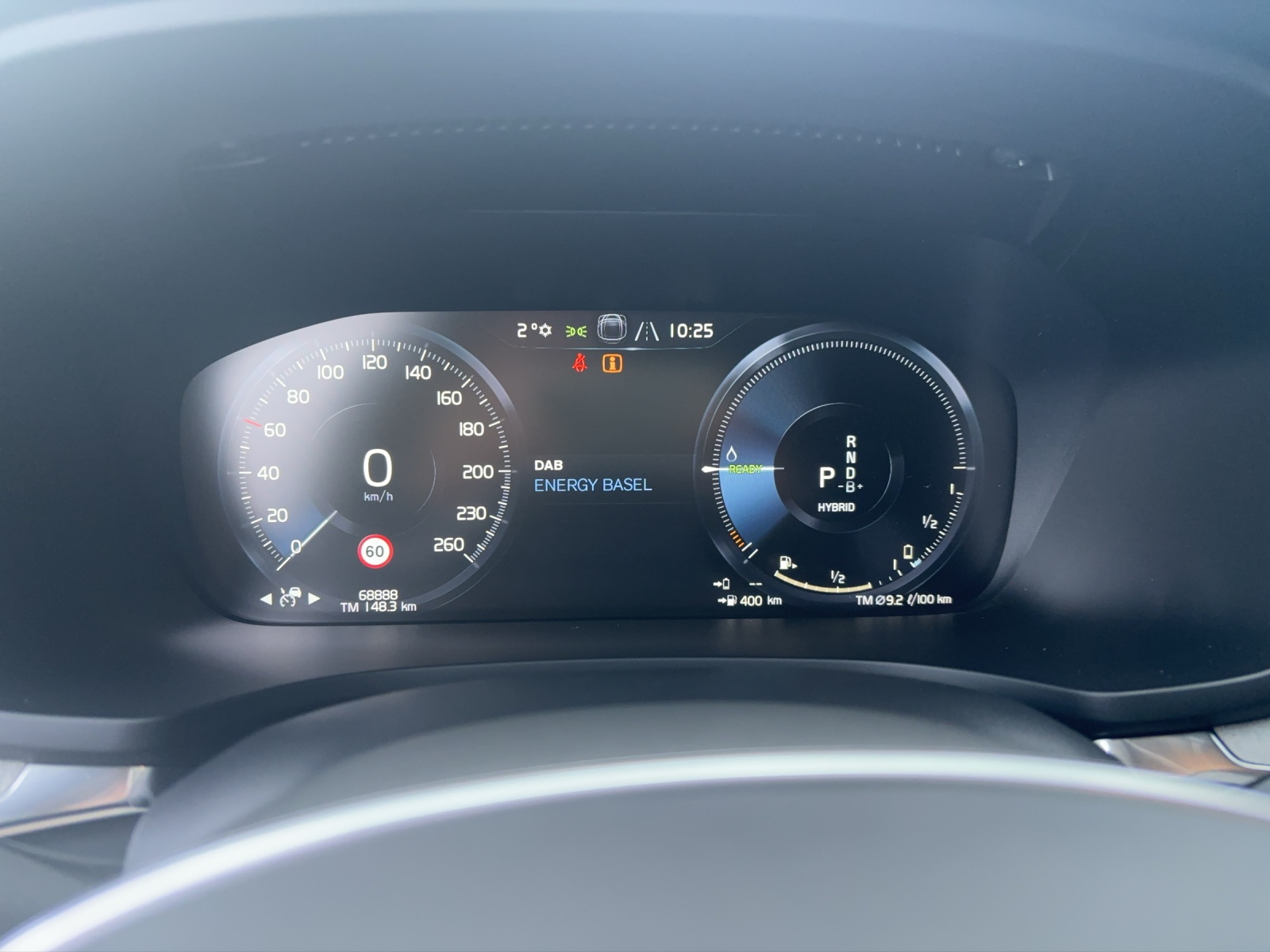 VOLVO V60 2.0 T6 TE Inscription eAWD-image-9