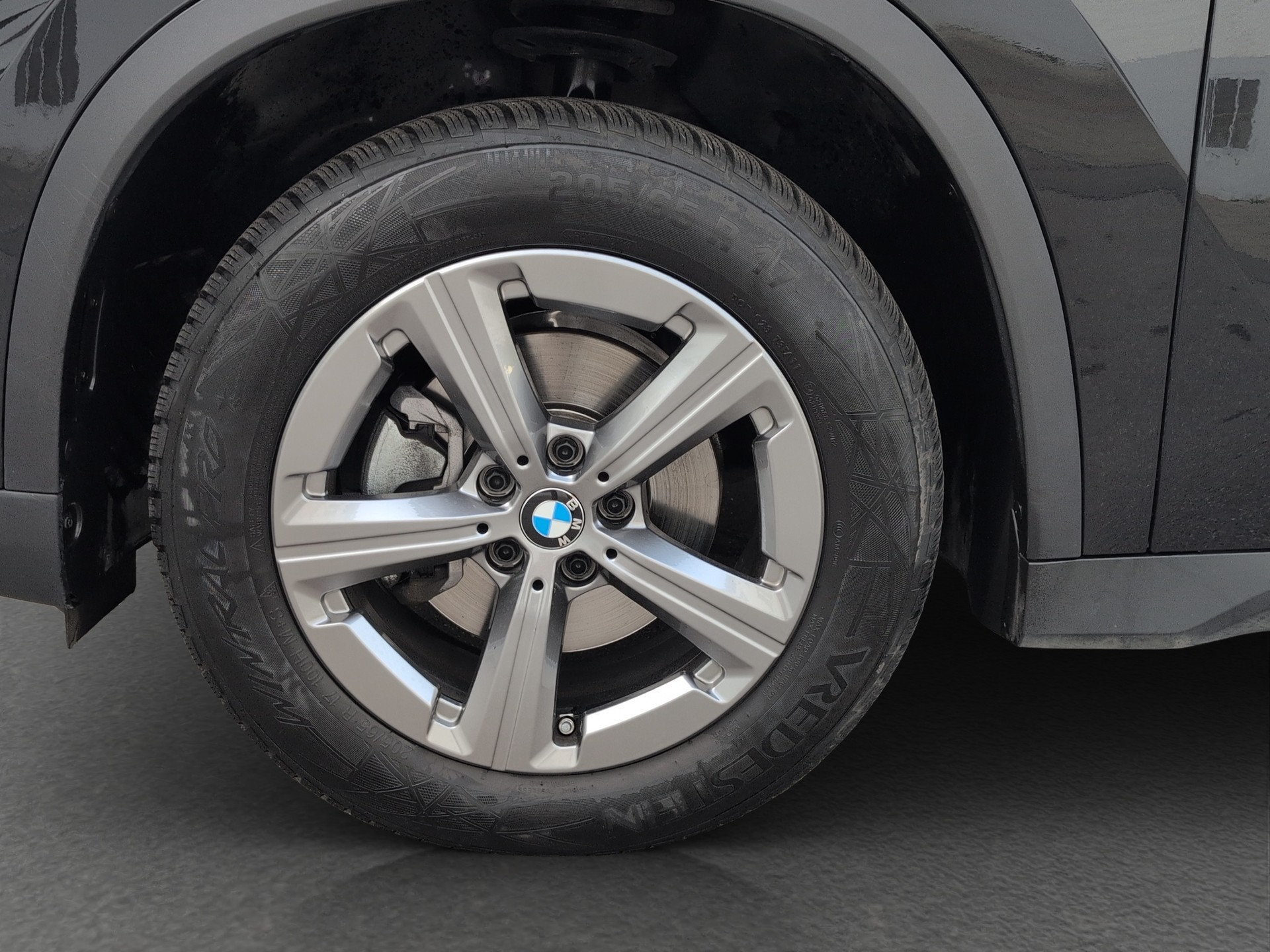 BMW X1 xDrive 20d 48V-image-3