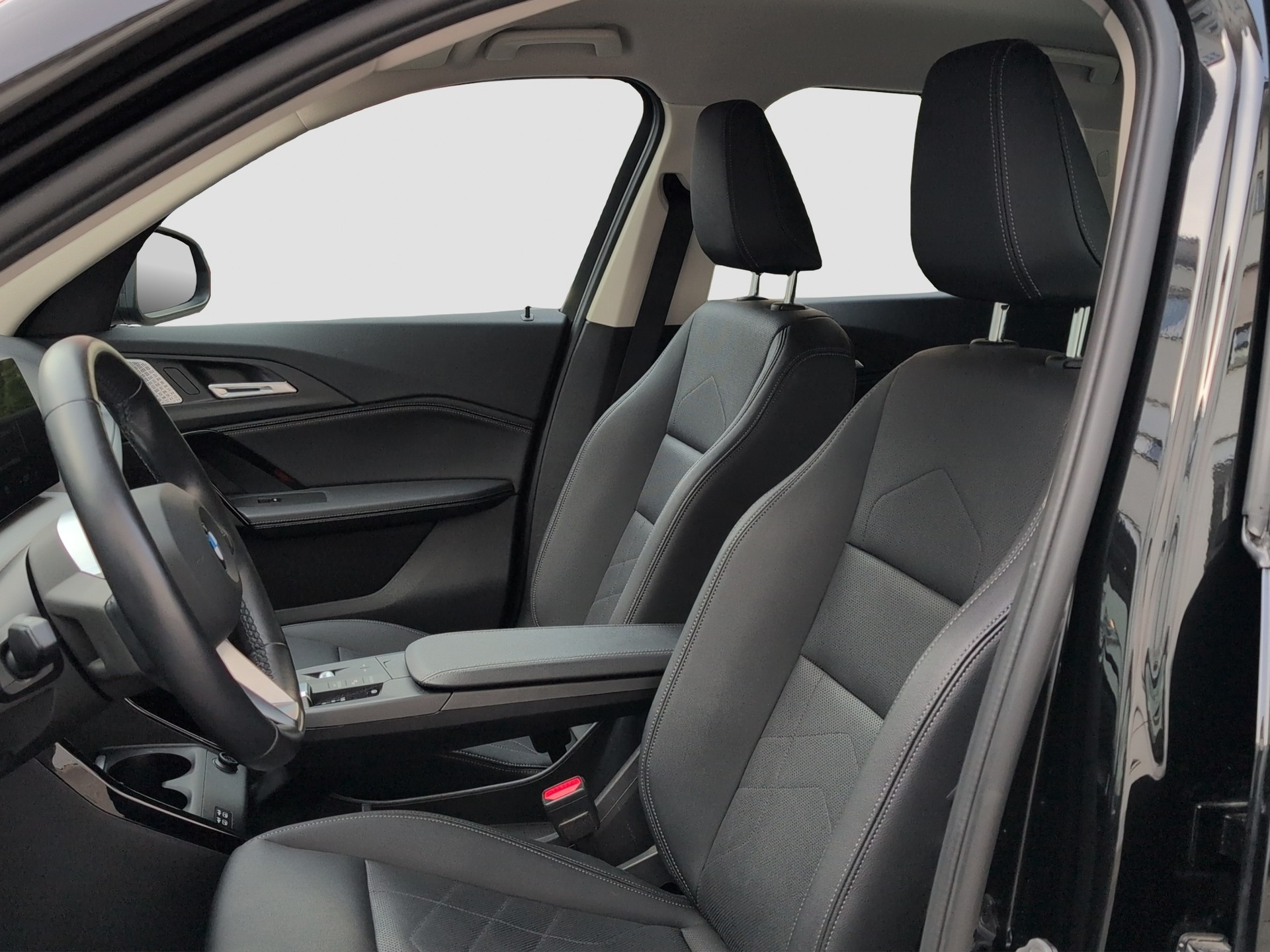 BMW X1 xDrive 20d 48V-image-7