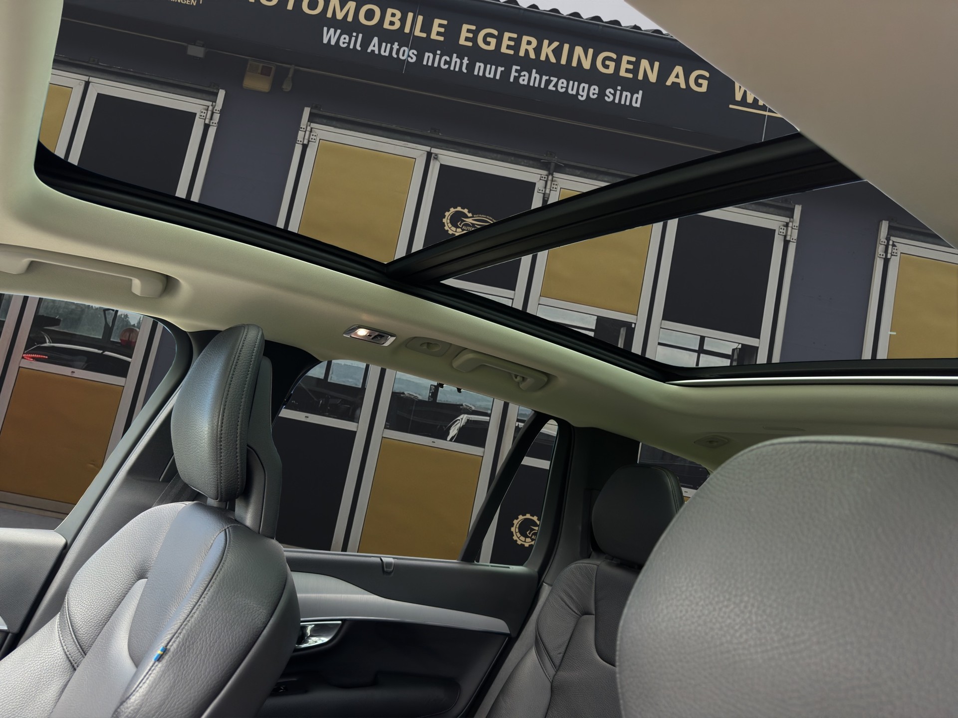 VOLVO XC90 2.0 T8 TE R-Design 7P. eAWD-image-12