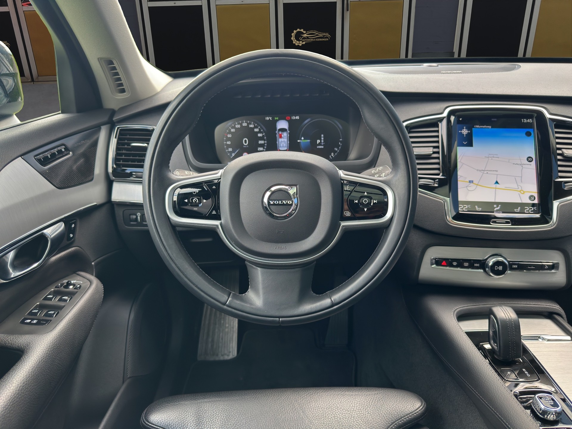 VOLVO XC90 2.0 T8 TE R-Design 7P. eAWD-image-11