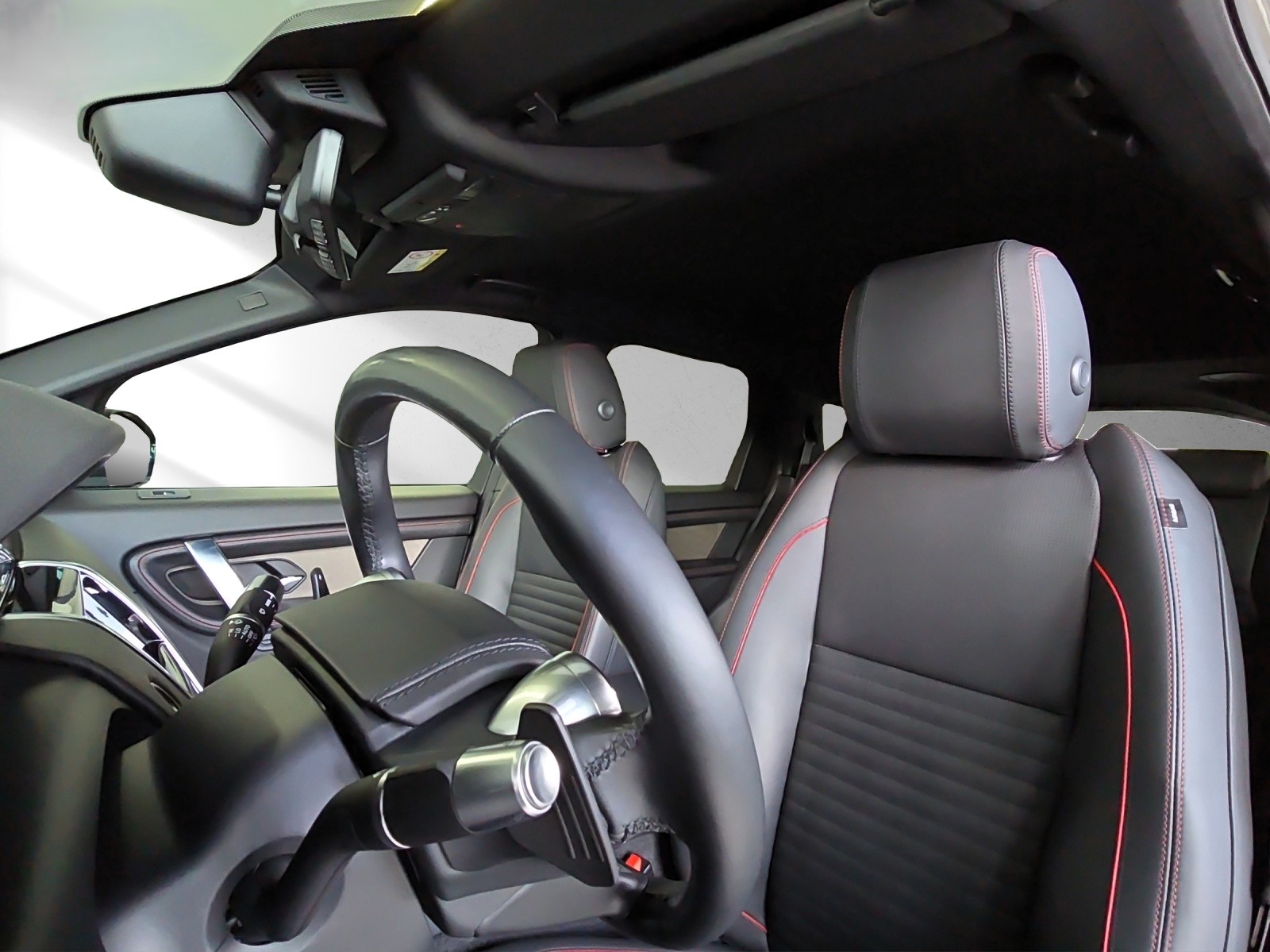 LAND ROVER Discovery Sport R Dyn D240 2.0D SD4 MHEV HSE AT9 mit AHK-image-14