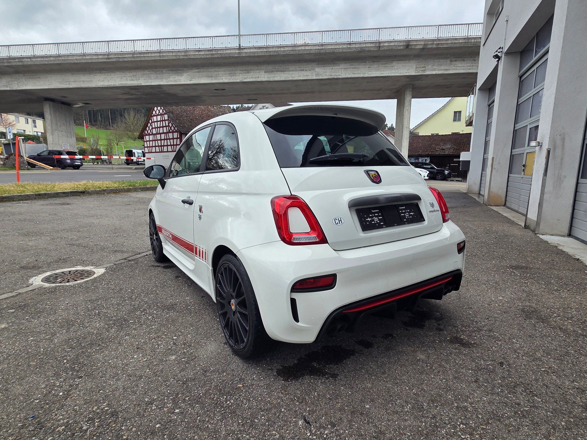 FIAT 595 1.4 16V Turbo Abarth Competizione Dualogic-image-6