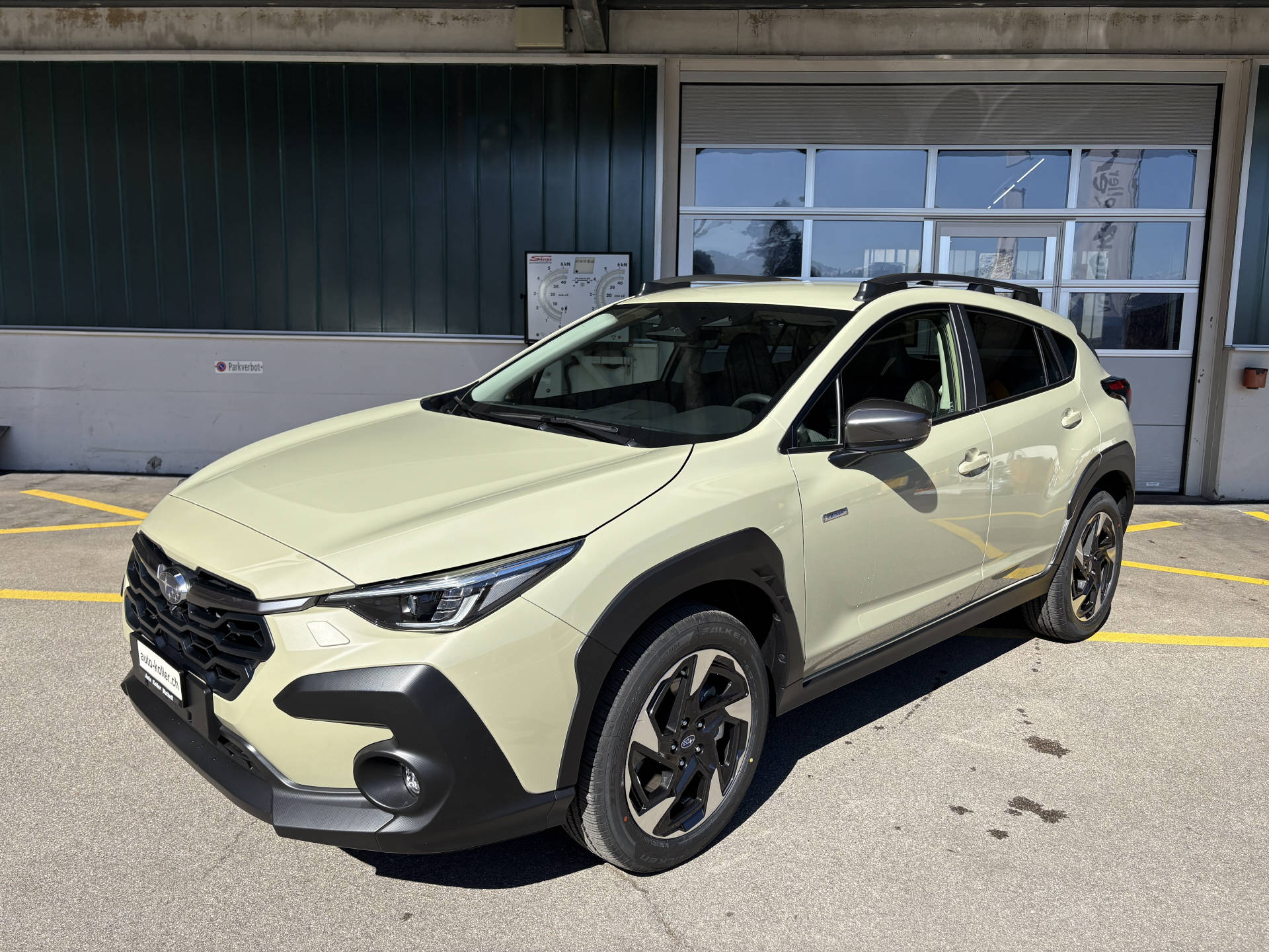 SUBARU Crosstrek 2.0i e-Boxer Swiss Plus-image-0