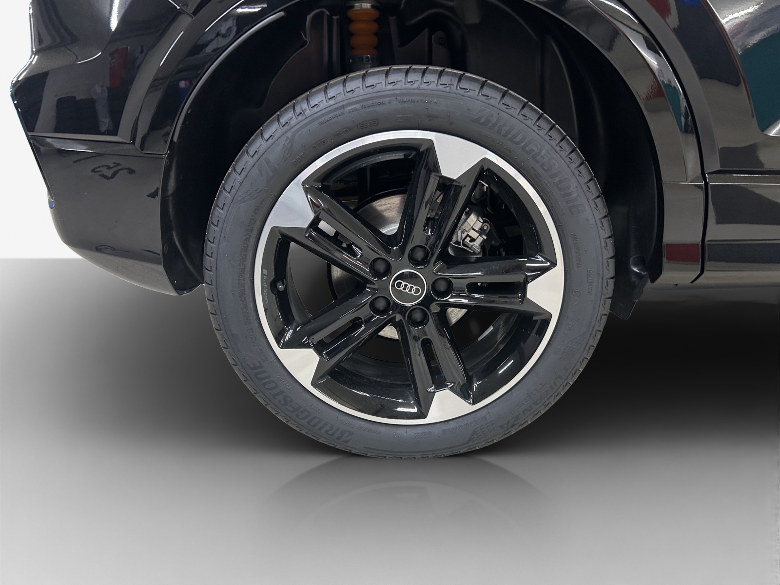 AUDI Q2 35 TFSI advanced S-tronic-image-13