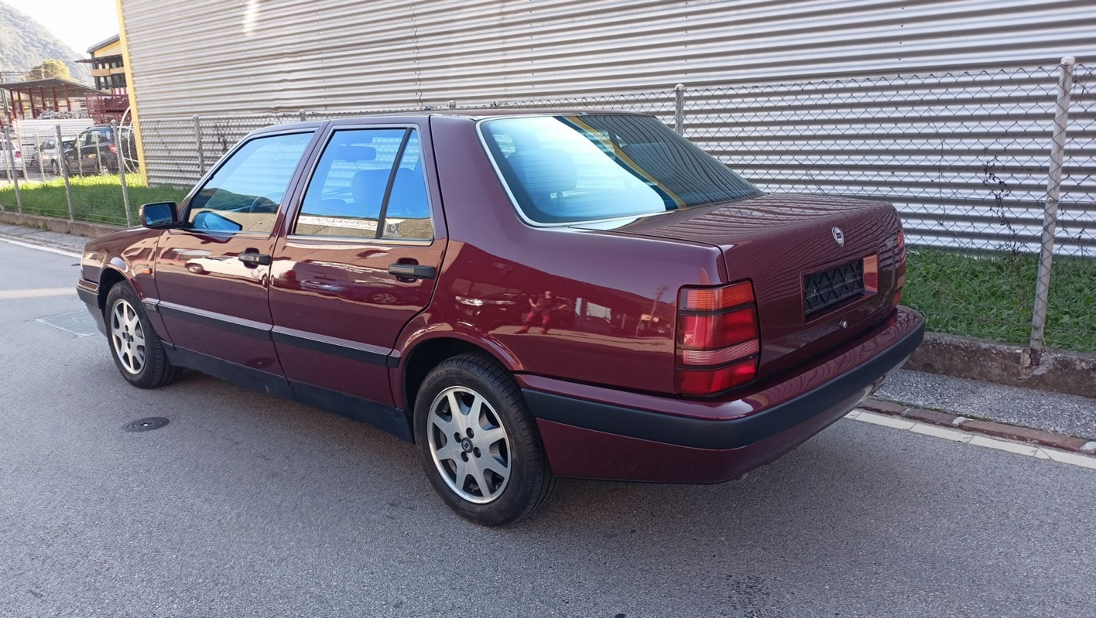 LANCIA Thema 3.0 V6 LS-image-4