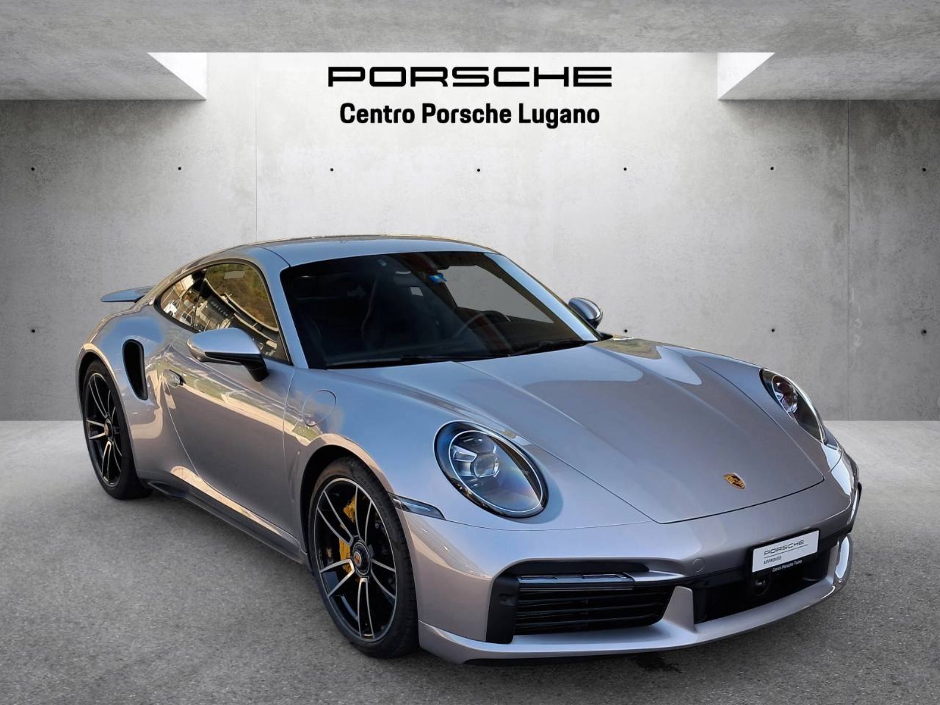 PORSCHE 911 Turbo S (MY22)-image-5