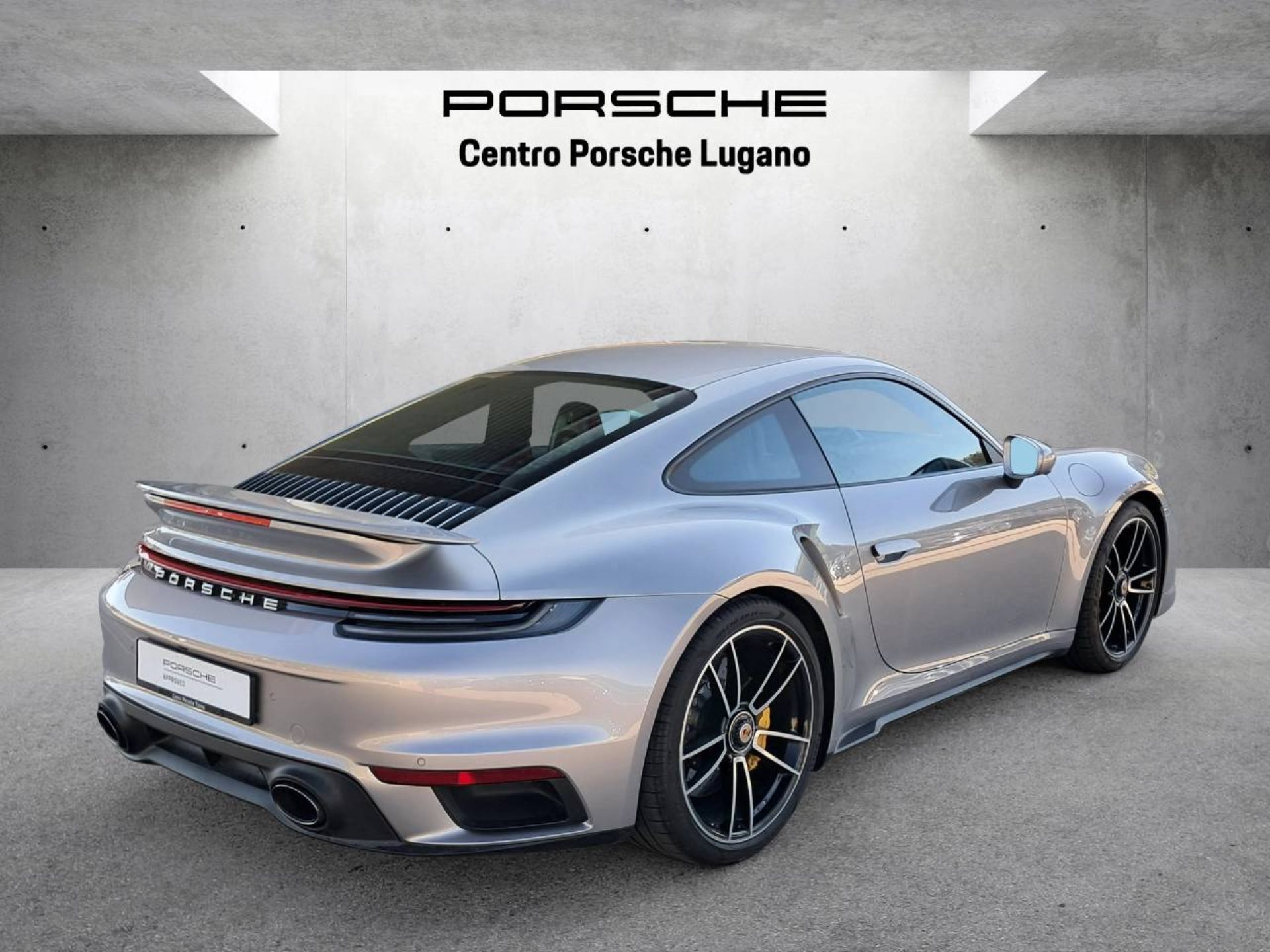 PORSCHE 911 Turbo S (MY22)-image-7