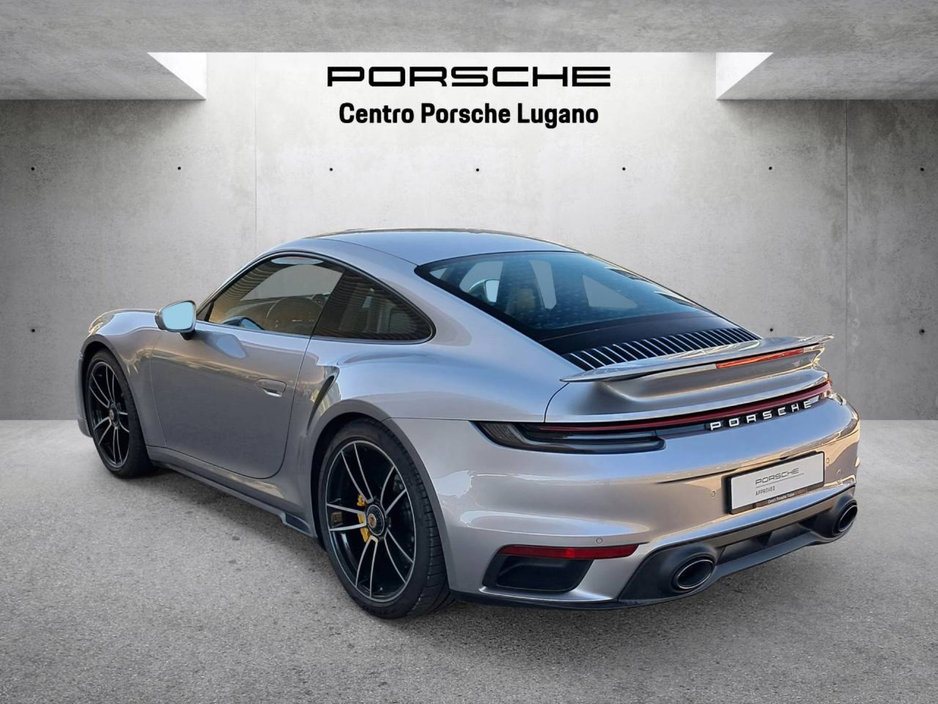 PORSCHE 911 Turbo S (MY22)-image-6