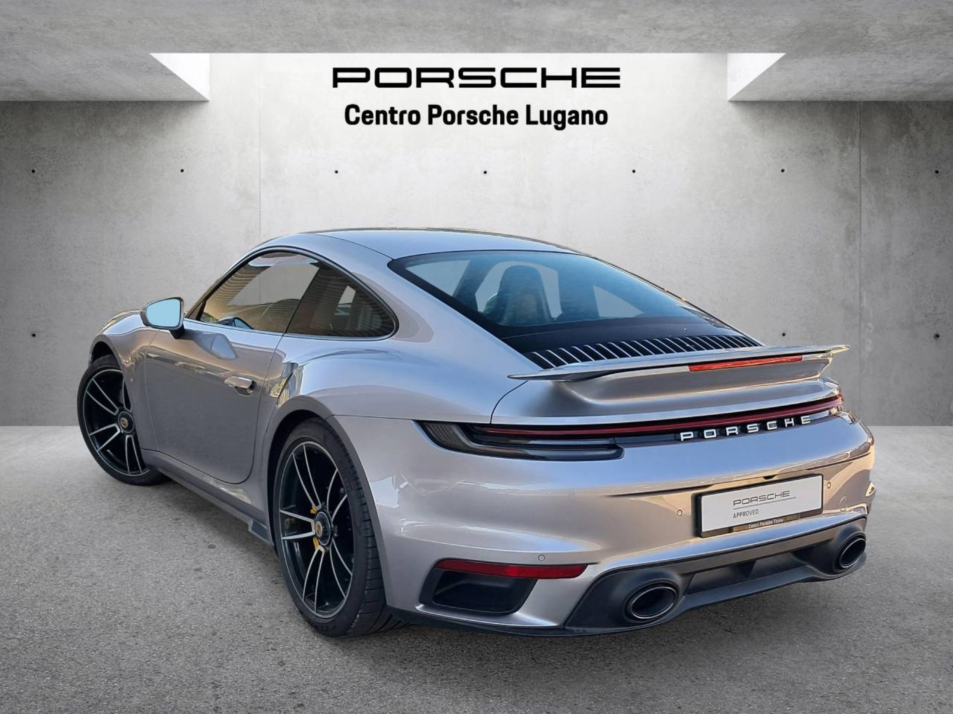 PORSCHE 911 Turbo S (MY22)-image-2