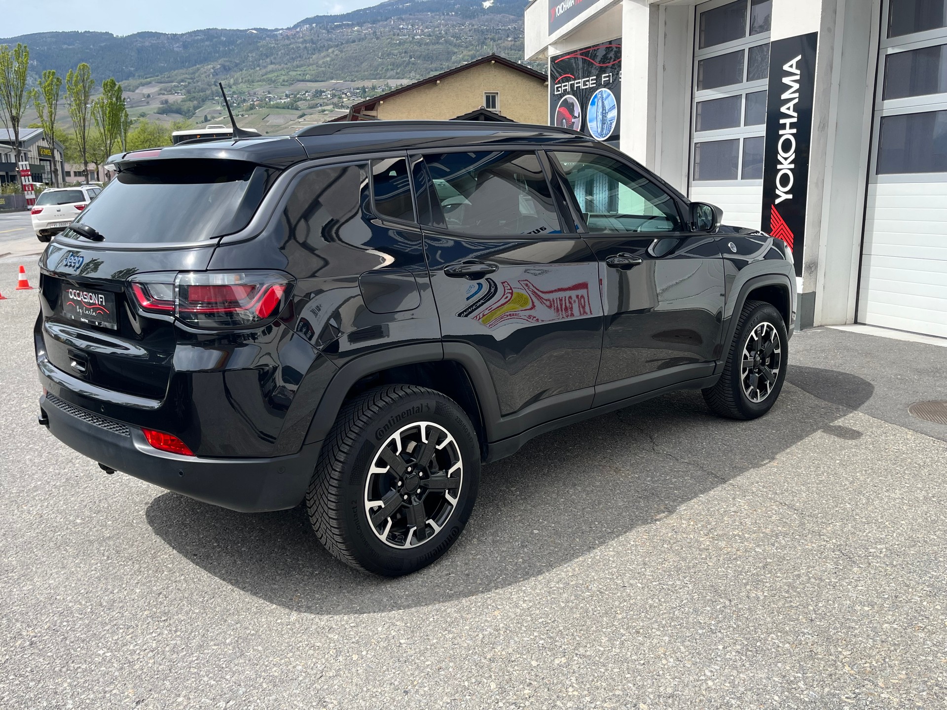 JEEP Compass 1.3 T PHEV Trailhawk AWD-image-5