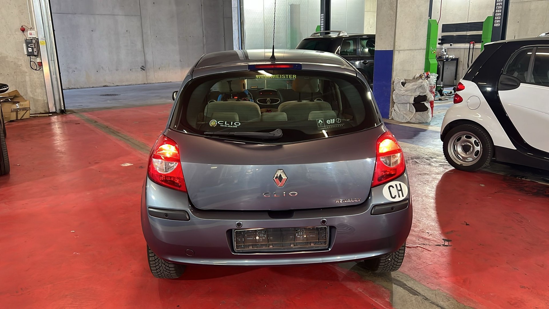 RENAULT Clio 1.6 16V-image-7