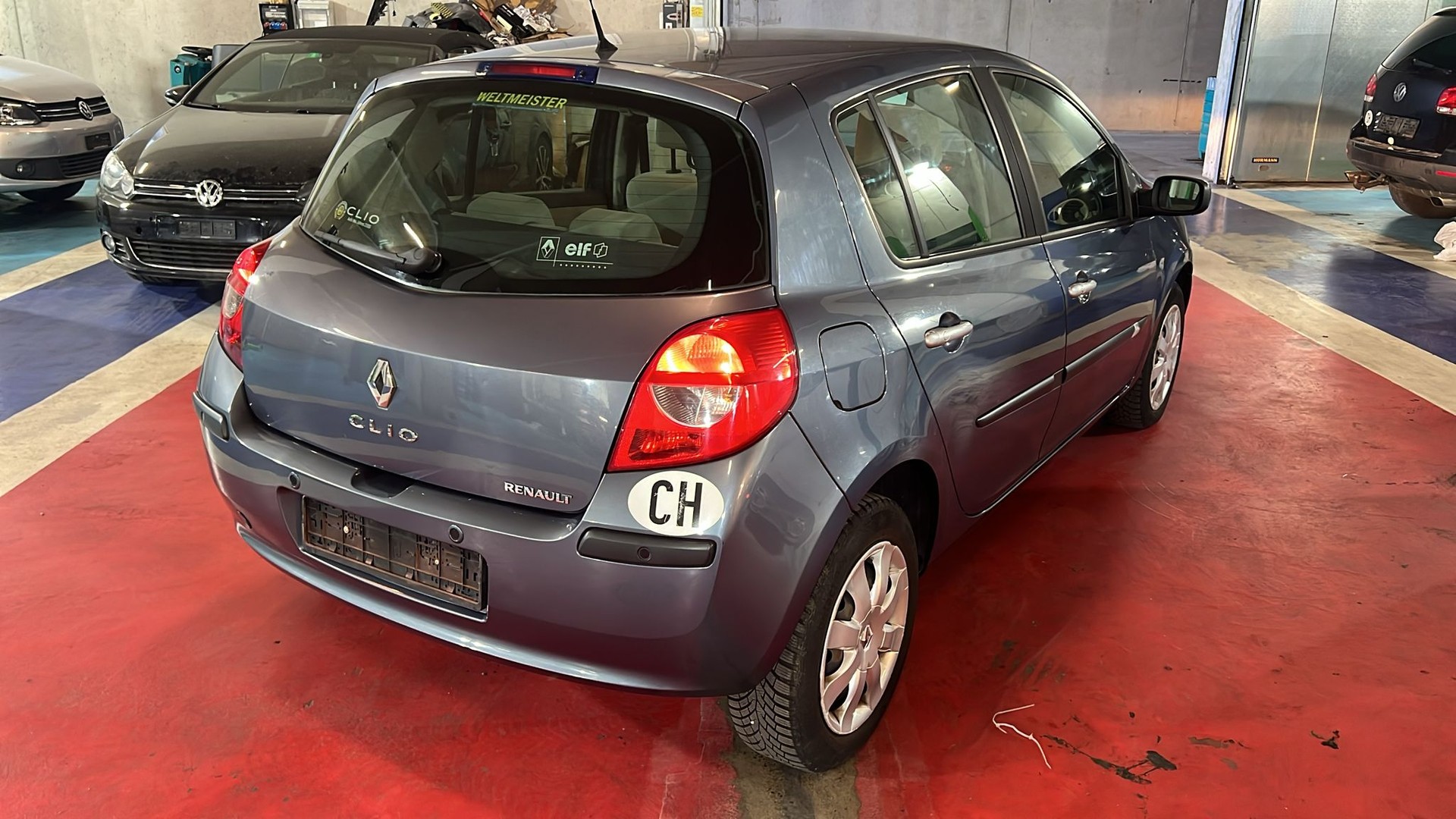RENAULT Clio 1.6 16V-image-4