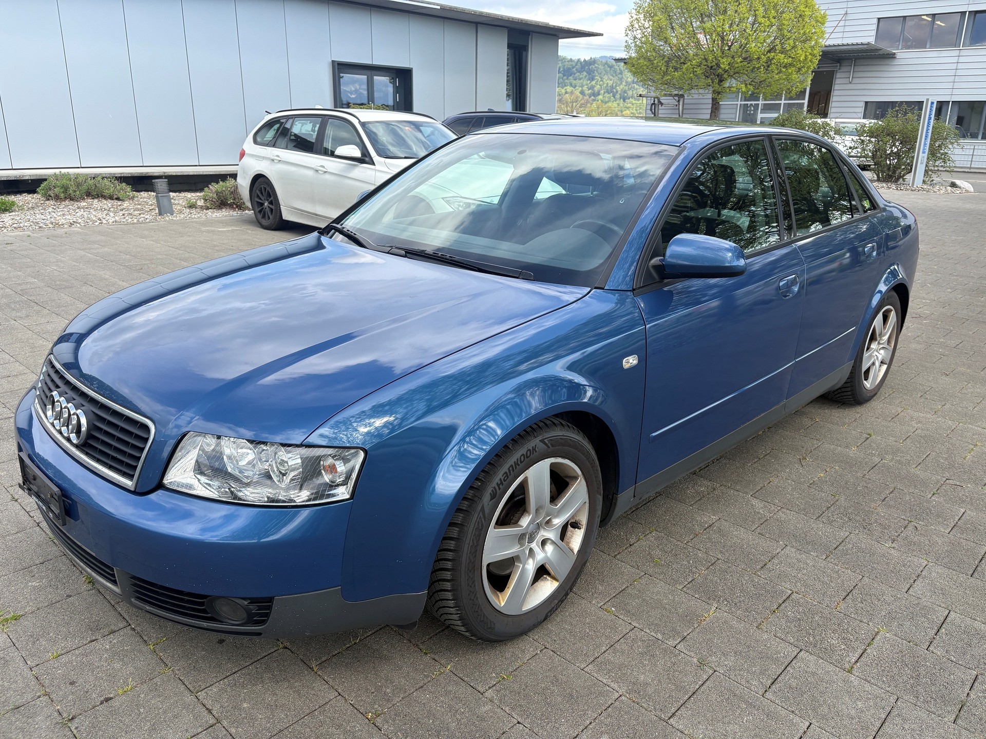 AUDI A4 1.8 T-showroom-element-1