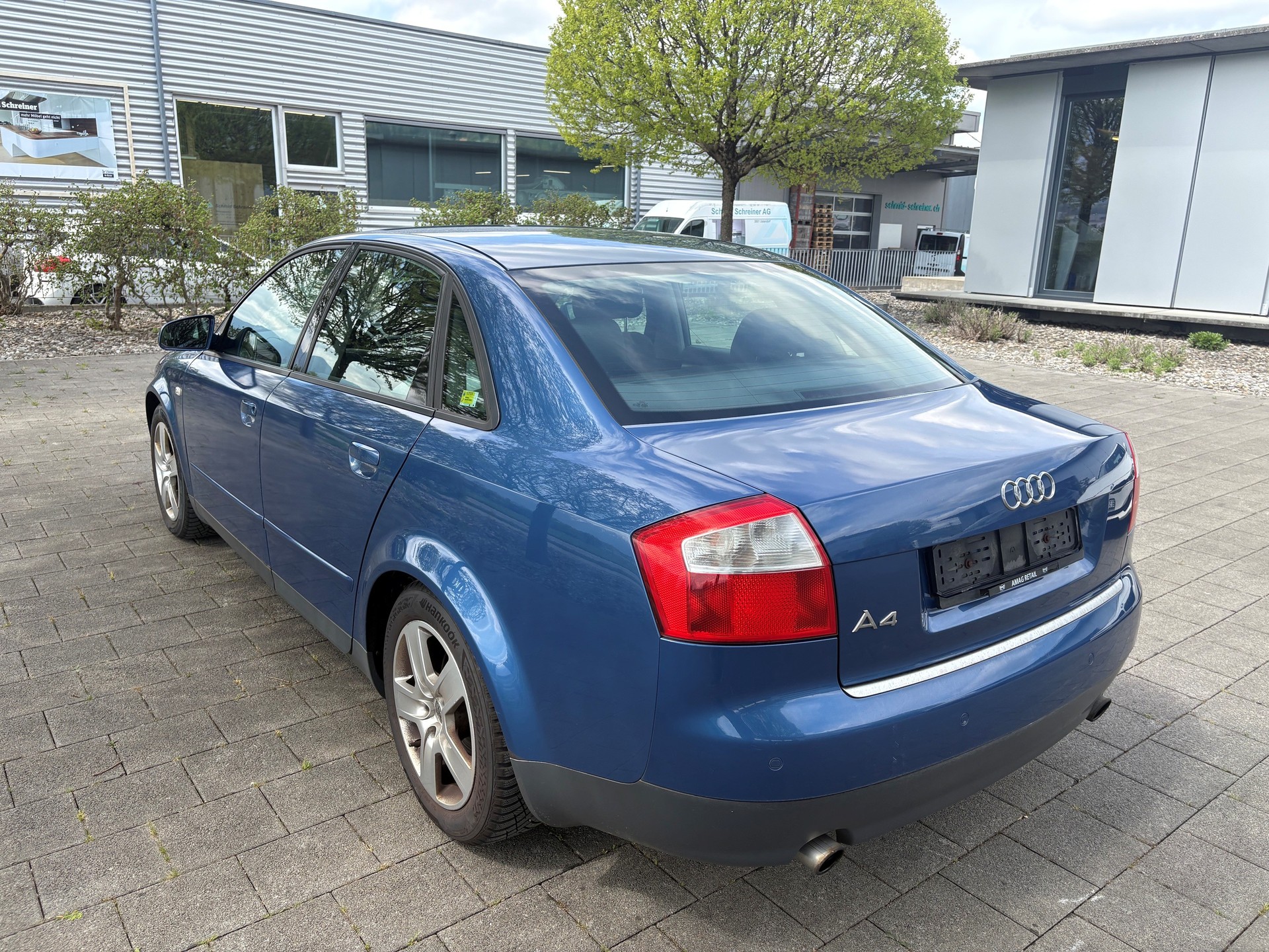 AUDI A4 1.8 T-showroom-element-2