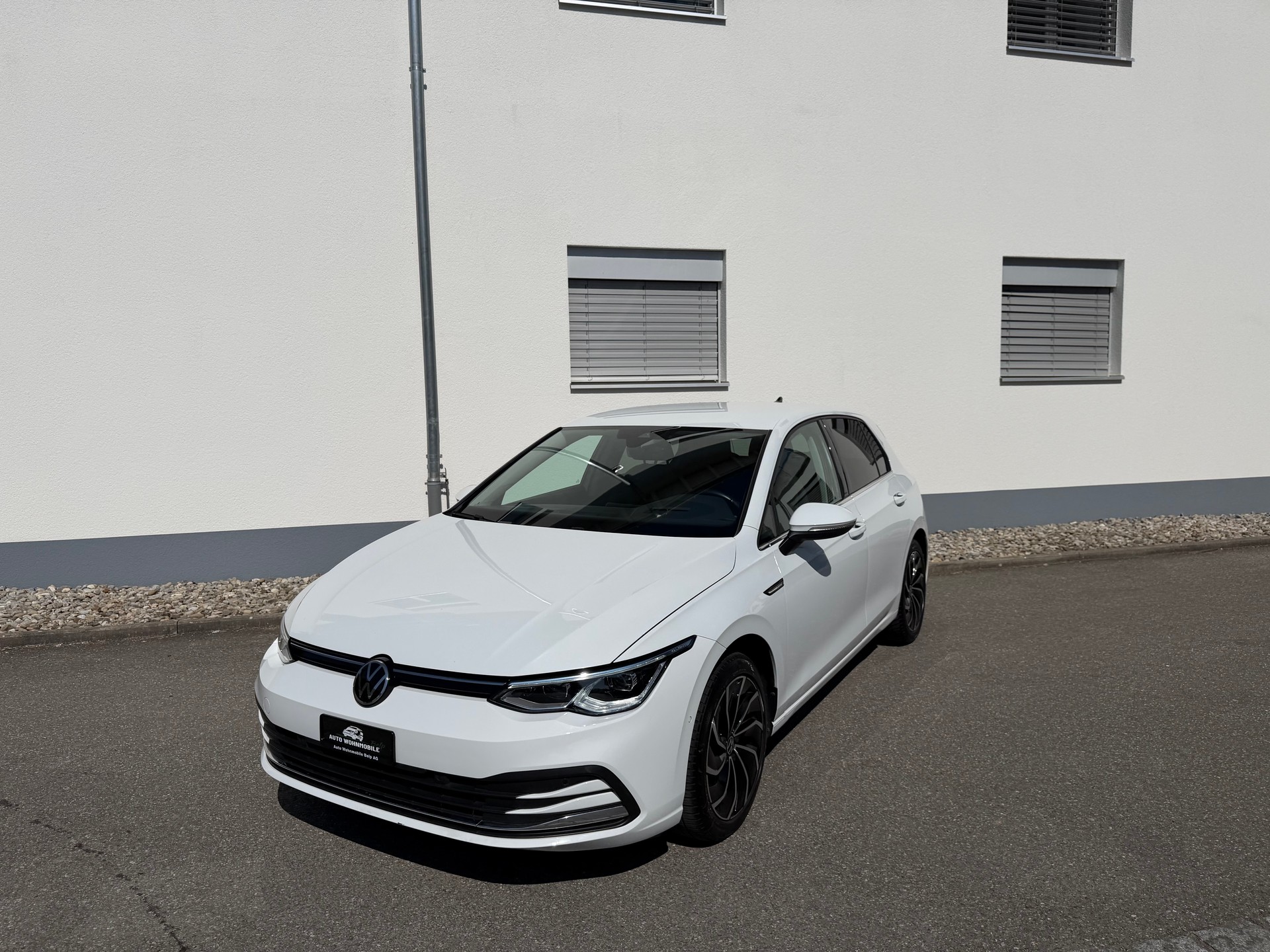 VW Golf 1.5 eTSI mHEV ACT Style DSG-image-9