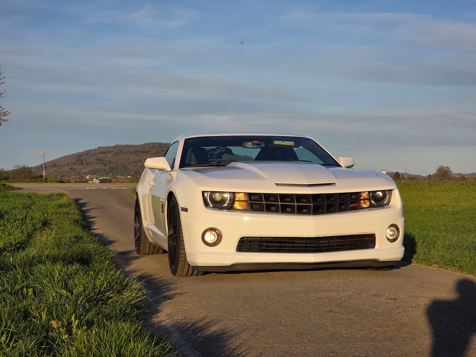 CHEVROLET Camaro SS-image-2