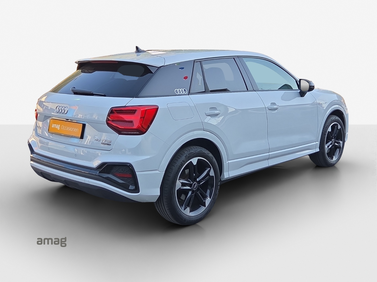 AUDI Q2 40 TFSI S line Attraction quattro S-tronic-image-4