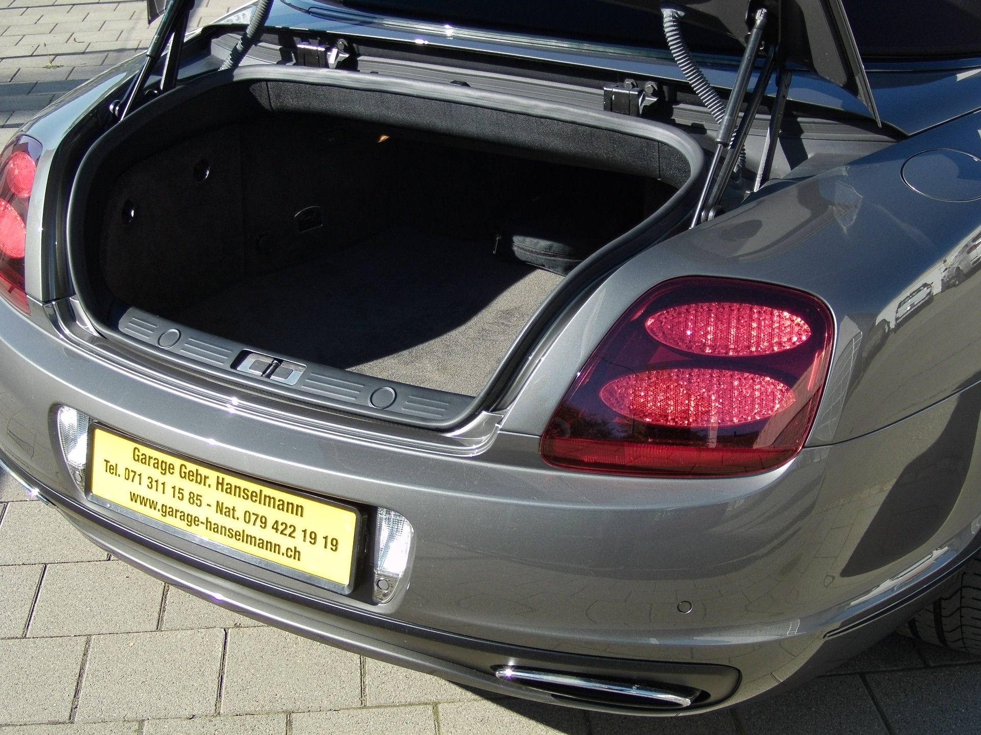 BENTLEY Supersports Convertible 6.0 mit 630 PS-image-15