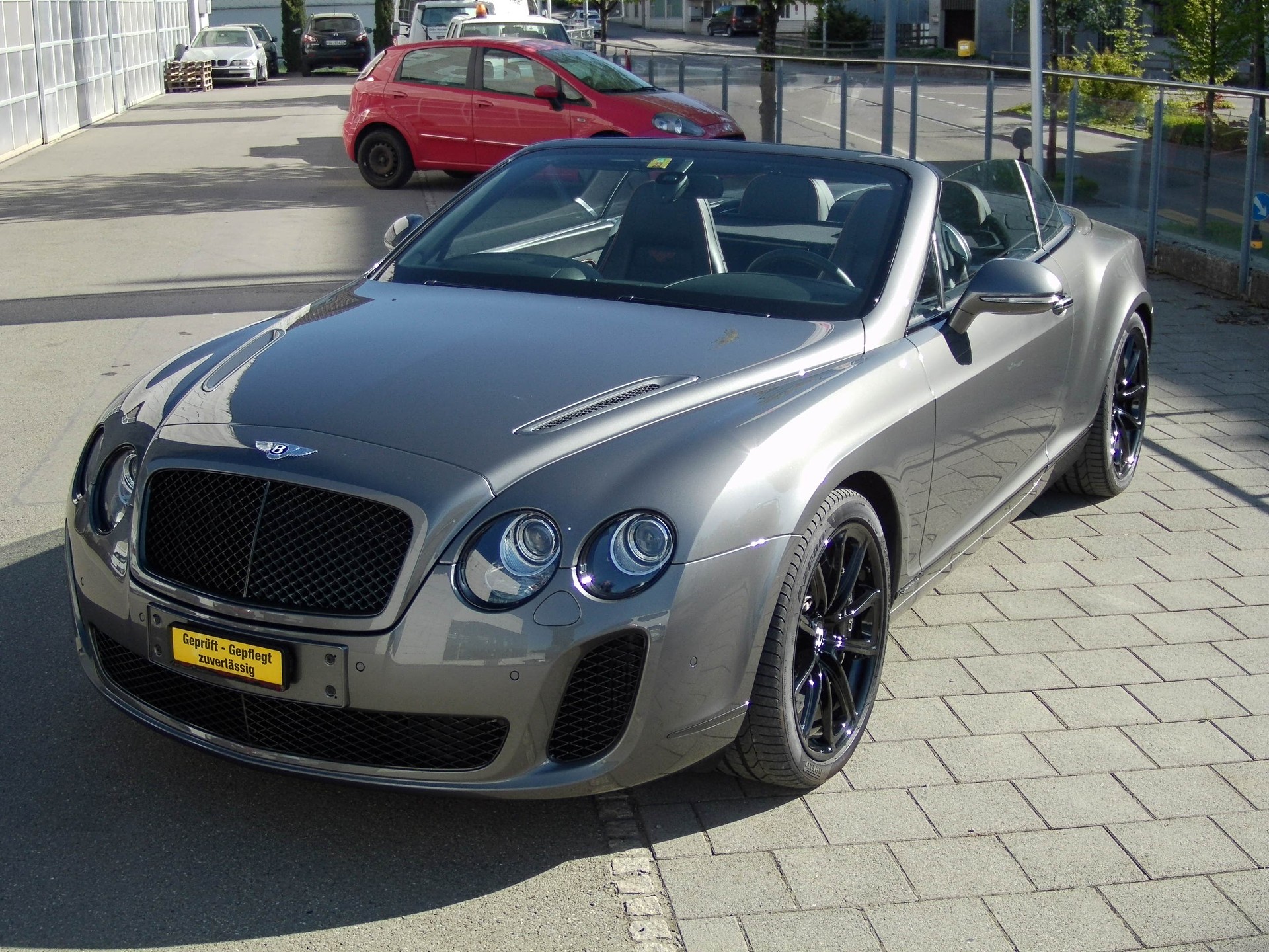 BENTLEY Supersports Convertible 6.0 mit 630 PS-image-4