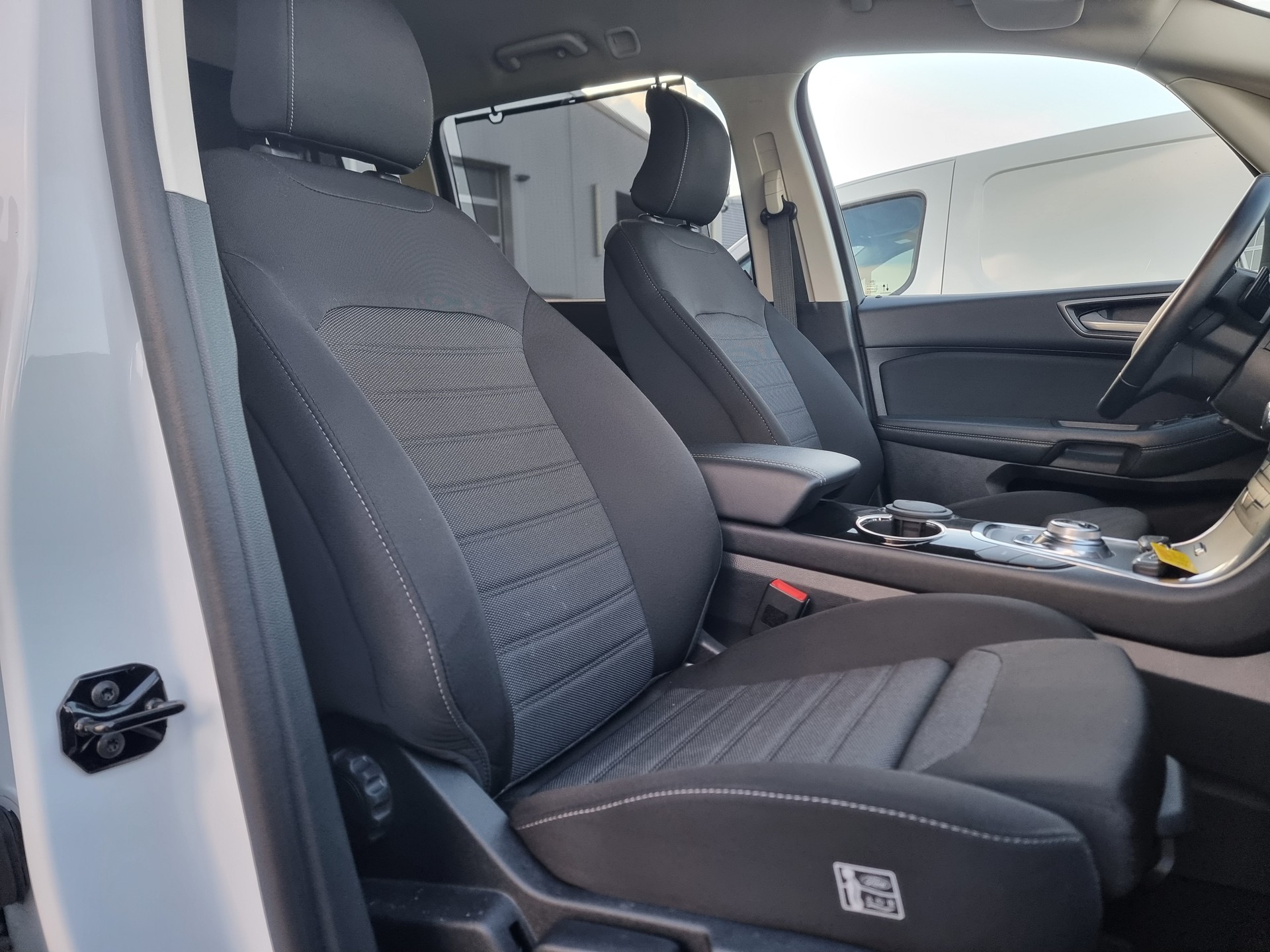 FORD Galaxy 2.0 TDCi Edition Automatic-image-9