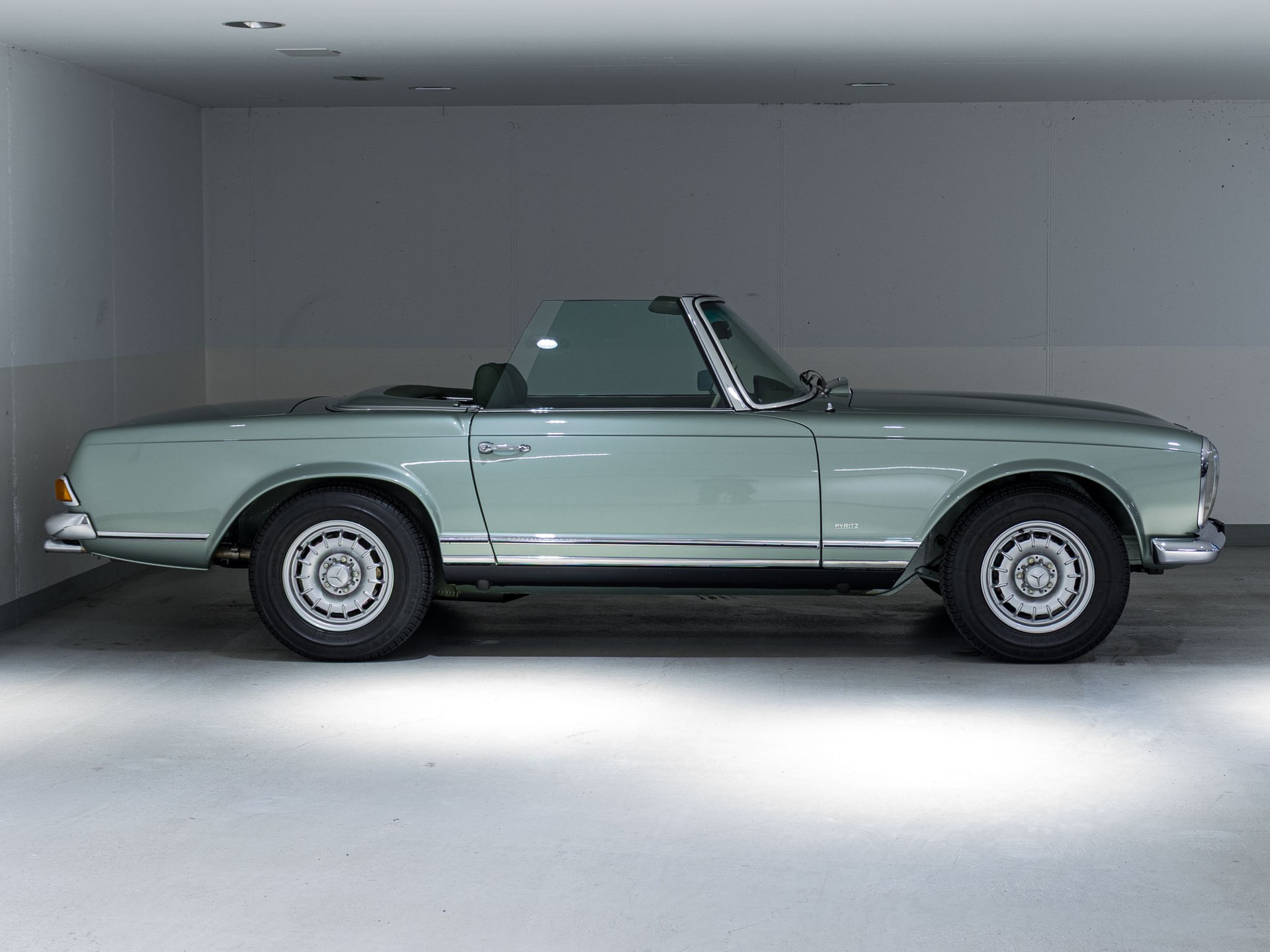 MERCEDES-BENZ 280 SL Pagode-image-1