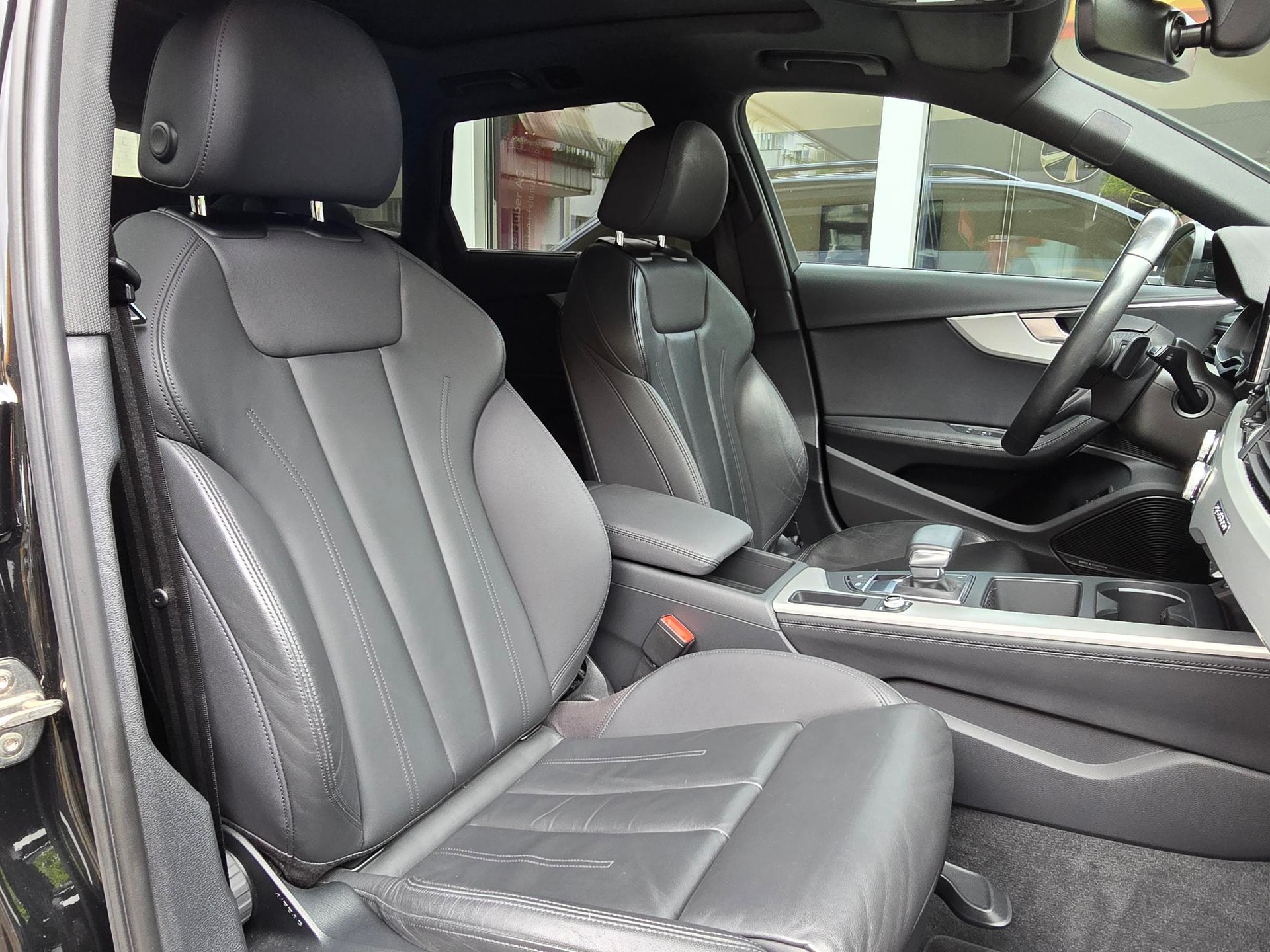 AUDI A4 allroad 40 TDI quattro tiptronic-image-7