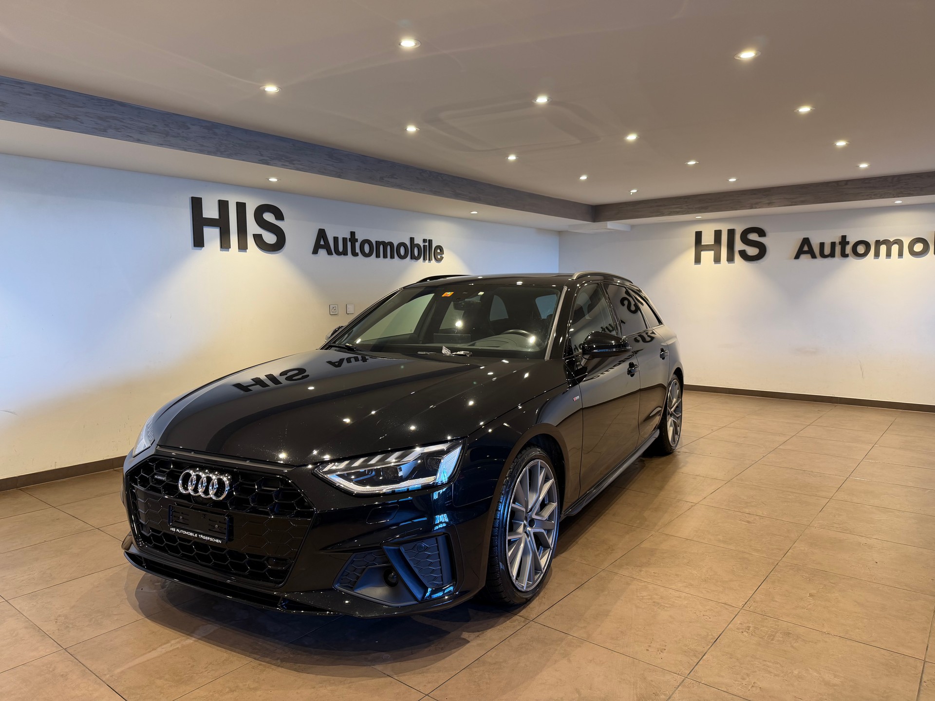 AUDI A4 Avant 2.0 45 TFSI S Line quattro S-Tronic