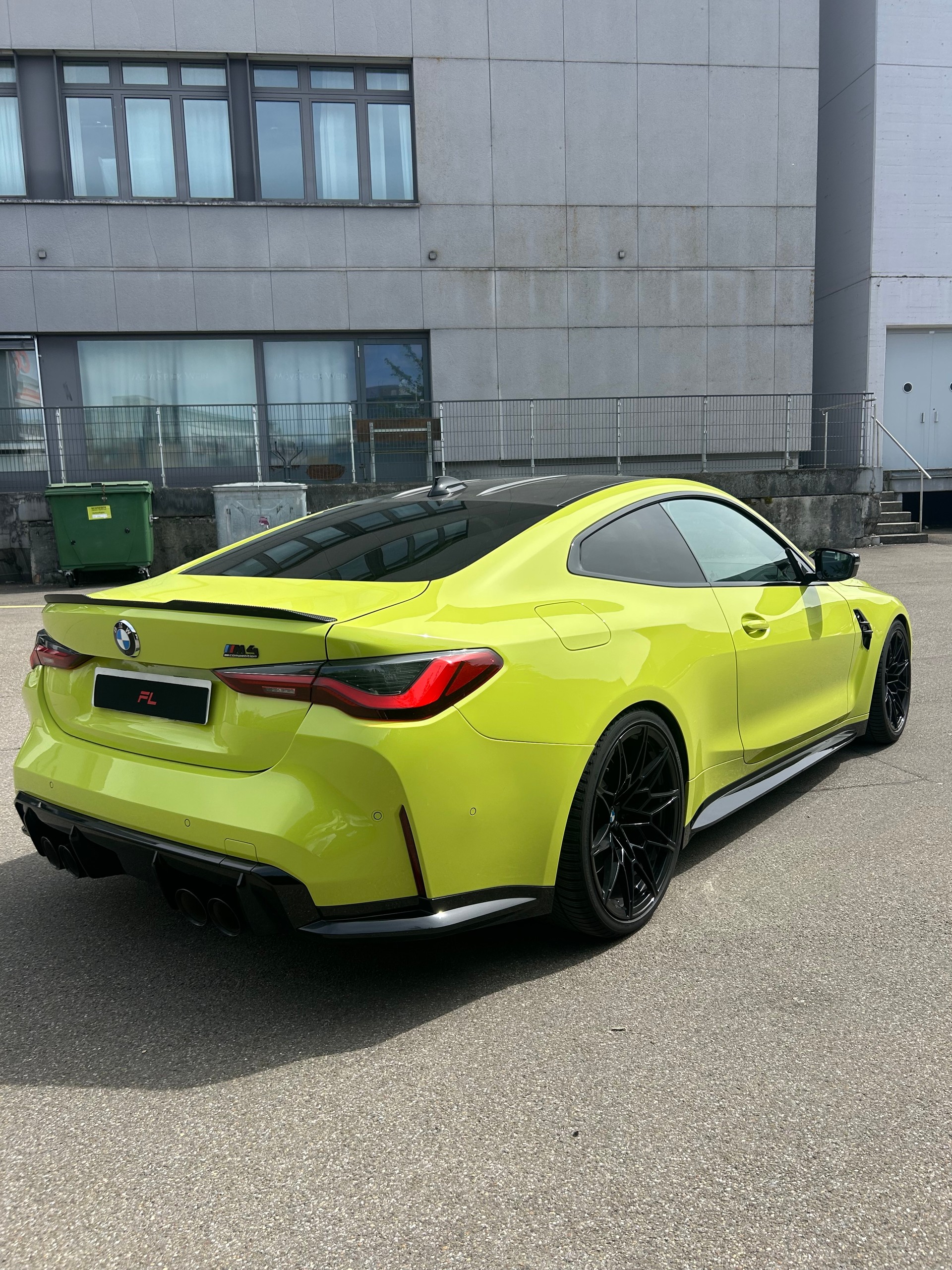 BMW M4 Competition-image-3