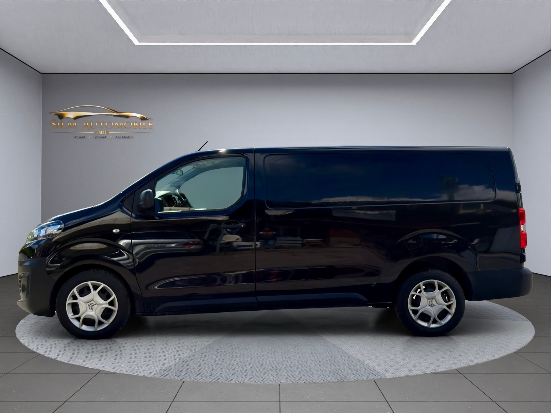 CITROEN Jumpy 2.0 BlueHDi 120 XL Extra-Lang, 3 Sitze, Nutzlast 1225 Kg-showroom-element-3