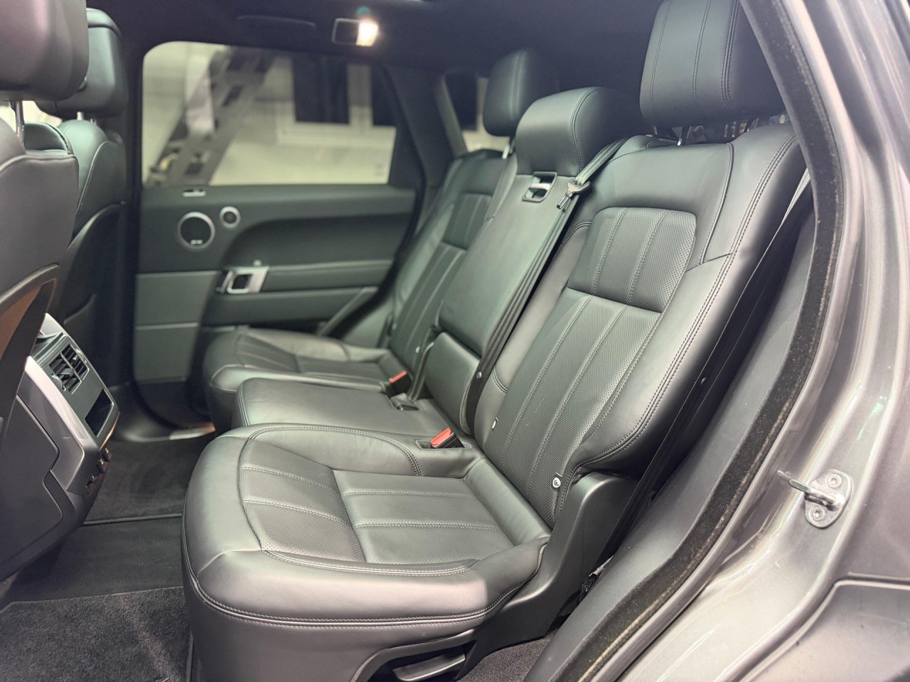 LAND ROVER Range Rover Sport P400e 2.0 I4 PHEV HSE Dynamic | CH-Auto | Luftfahrwerk | Schiebedach-image-20