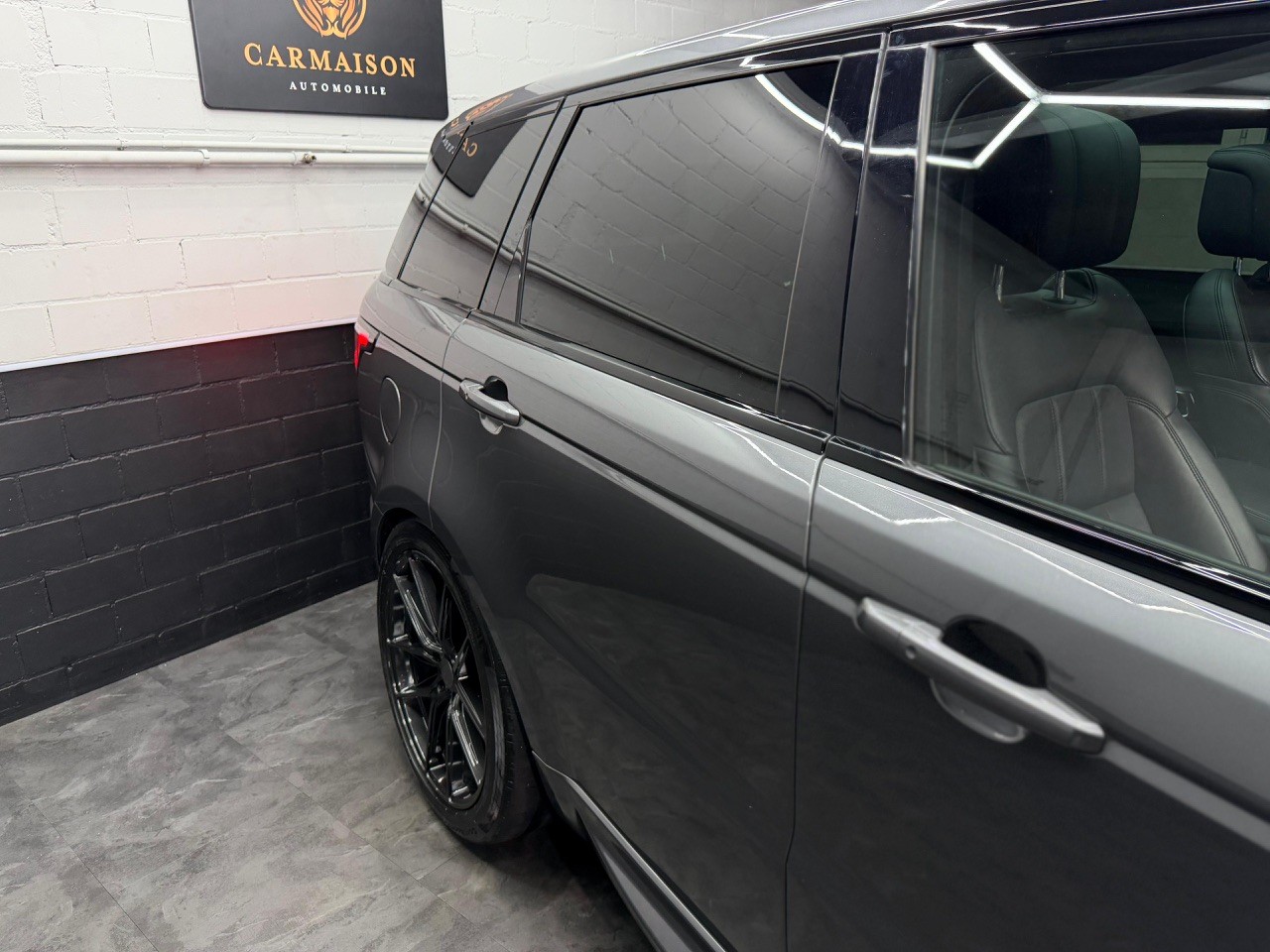 LAND ROVER Range Rover Sport P400e 2.0 I4 PHEV HSE Dynamic | CH-Auto | Luftfahrwerk | Schiebedach-image-9