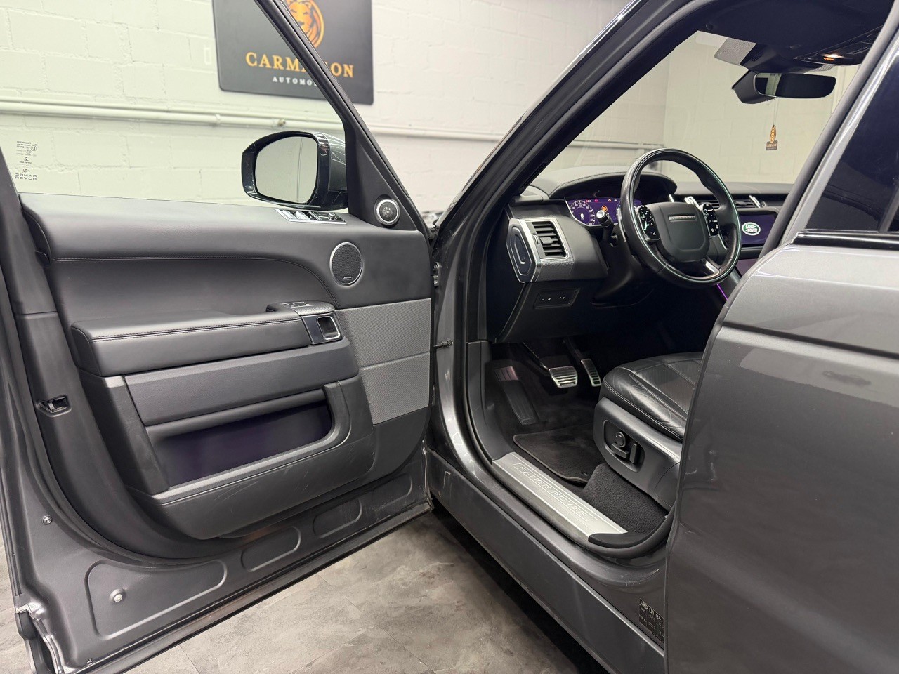 LAND ROVER Range Rover Sport P400e 2.0 I4 PHEV HSE Dynamic | CH-Auto | Luftfahrwerk | Schiebedach-image-14