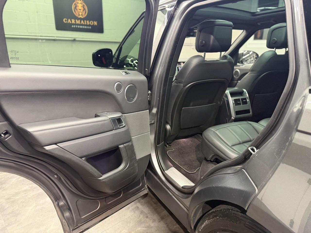 LAND ROVER Range Rover Sport P400e 2.0 I4 PHEV HSE Dynamic | CH-Auto | Luftfahrwerk | Schiebedach-image-19