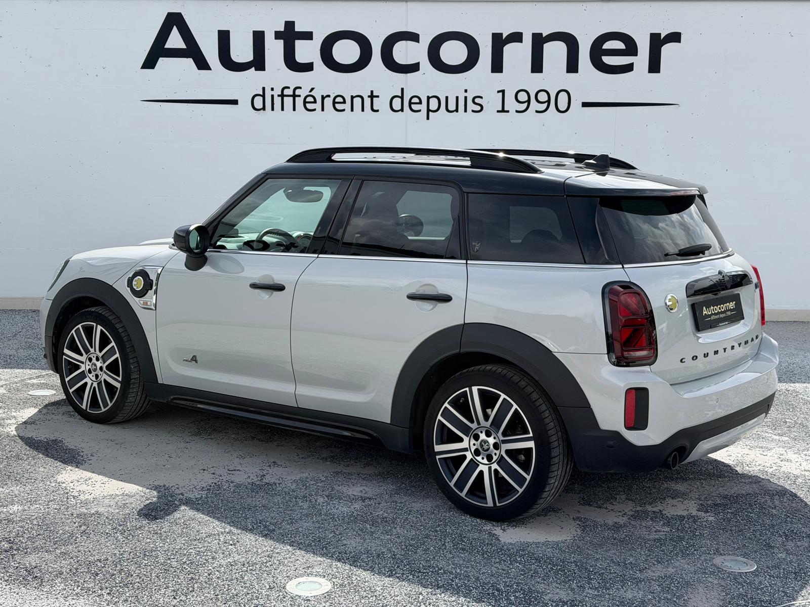 MINI Countryman Cooper SE Trafalgar ALL4 PHEV Steptronic-image-3
