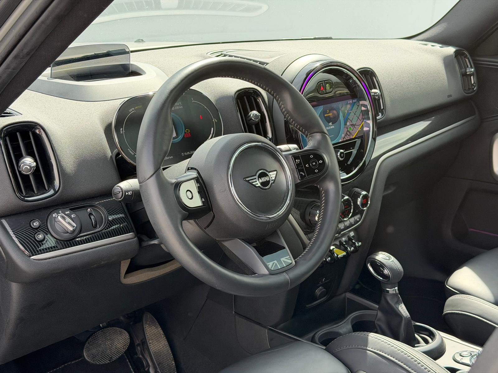 MINI Countryman Cooper SE Trafalgar ALL4 PHEV Steptronic-image-11