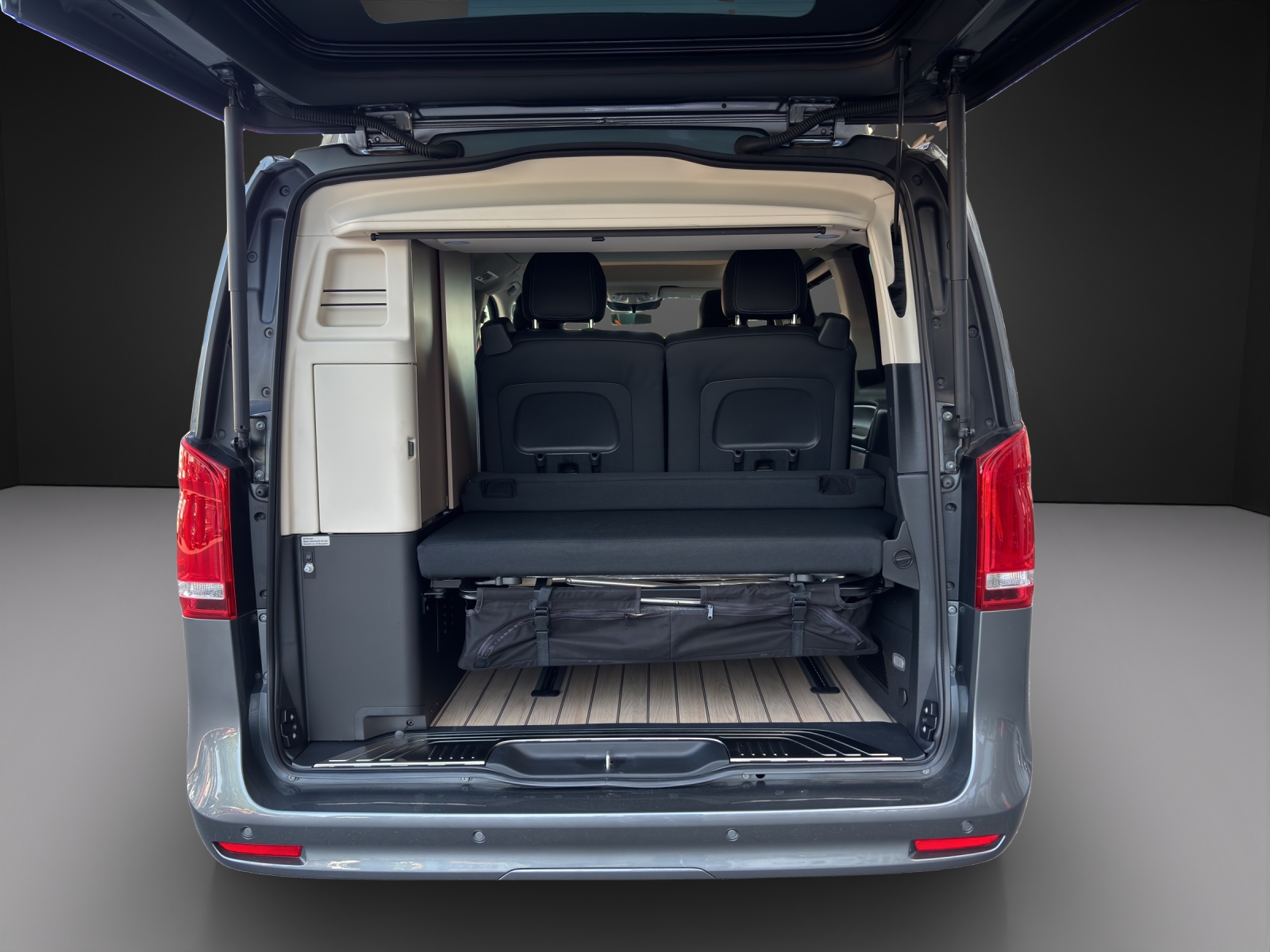 MERCEDES-BENZ Marco Polo 300 d 4M Automat-image-5