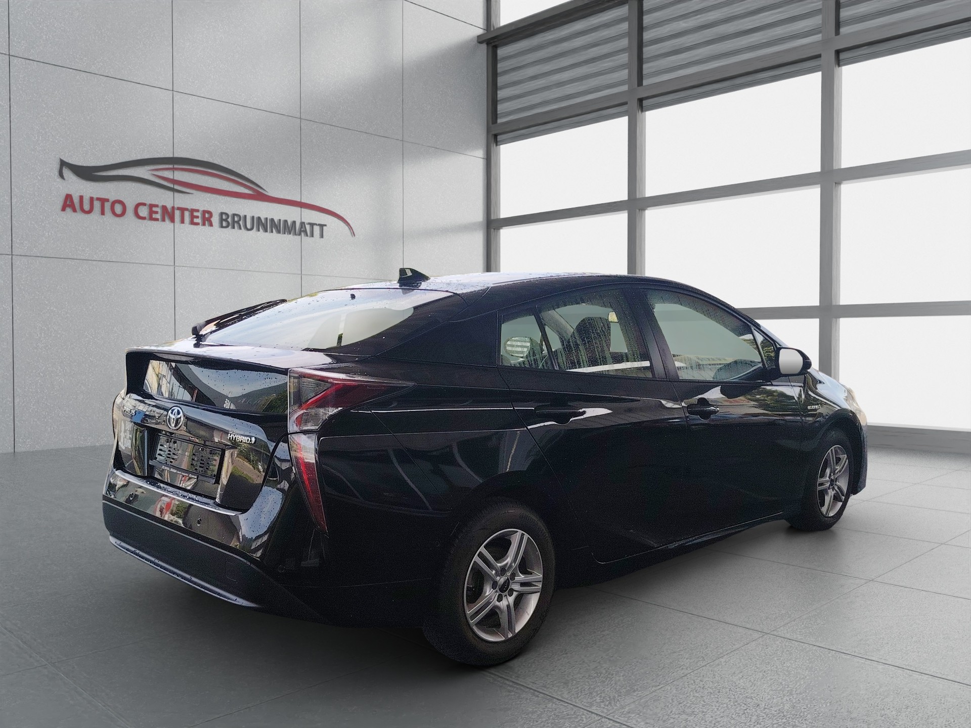 TOYOTA Prius 1.8 VVT-i HSD Sol-image-5