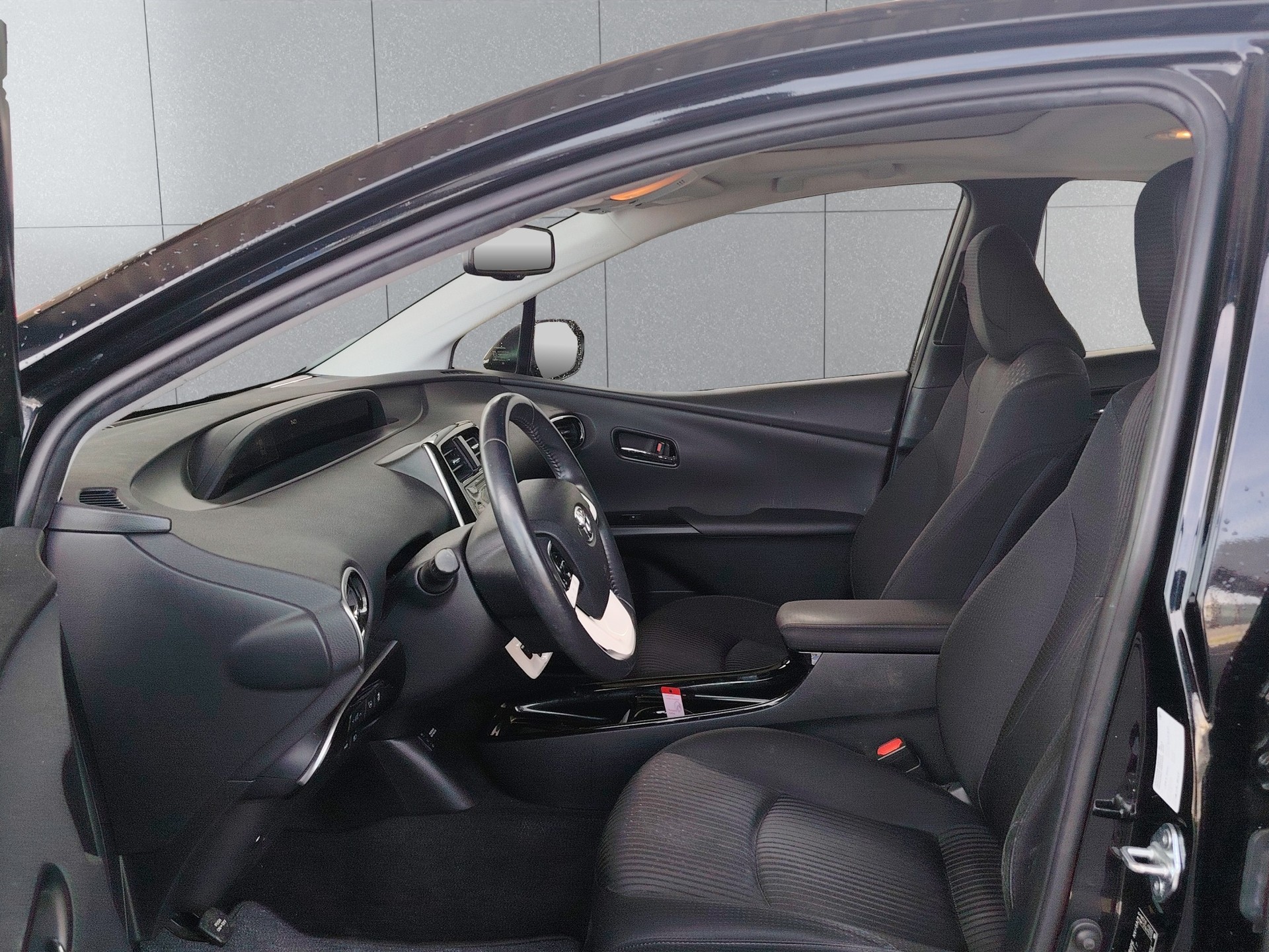 TOYOTA Prius 1.8 VVT-i HSD Sol-image-8