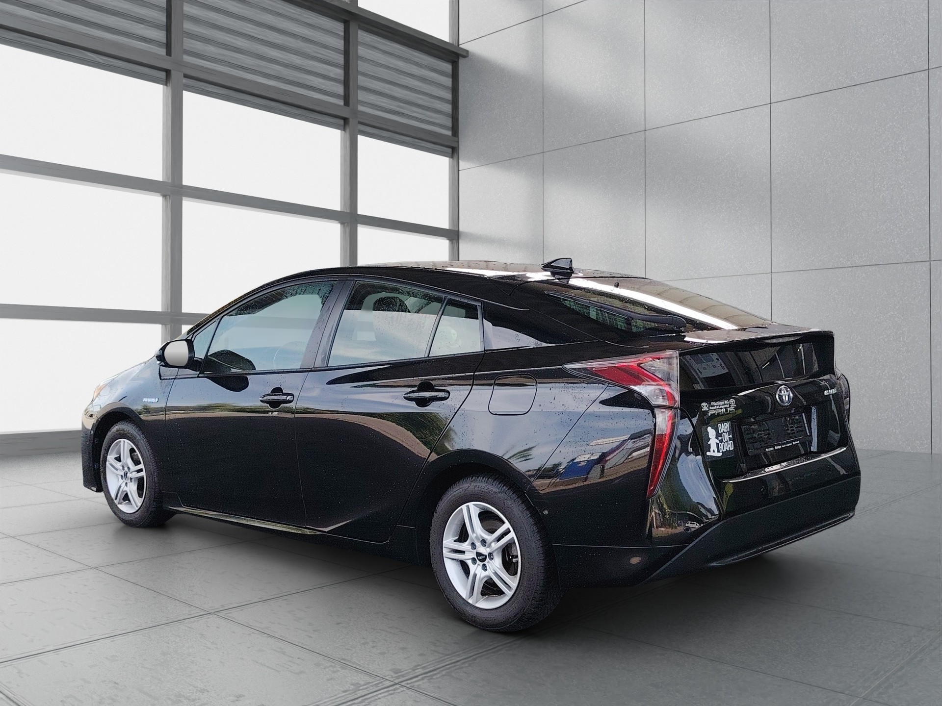 TOYOTA Prius 1.8 VVT-i HSD Sol-image-7