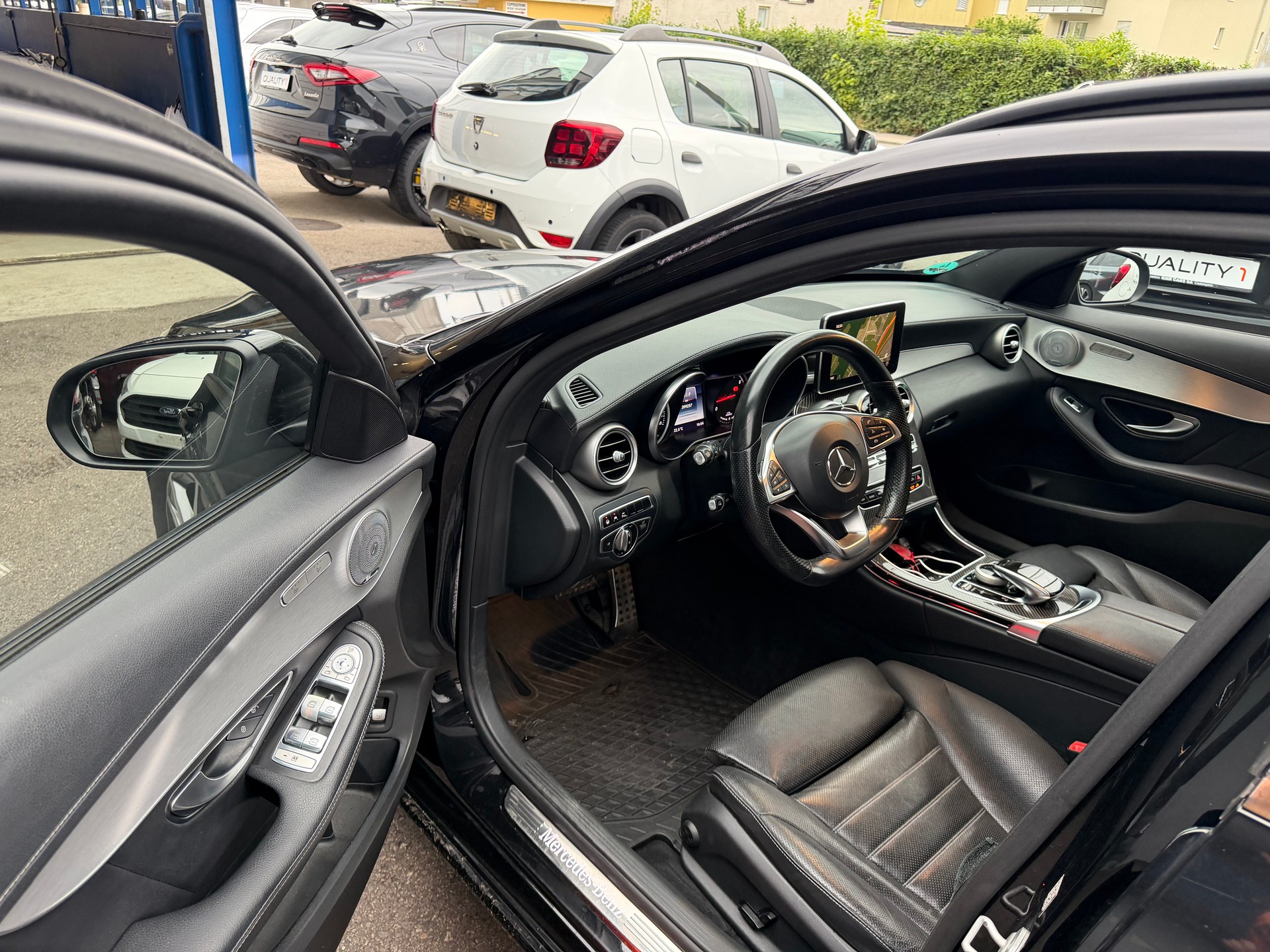 MERCEDES-BENZ C 350 e 7G-Tronic-image-6