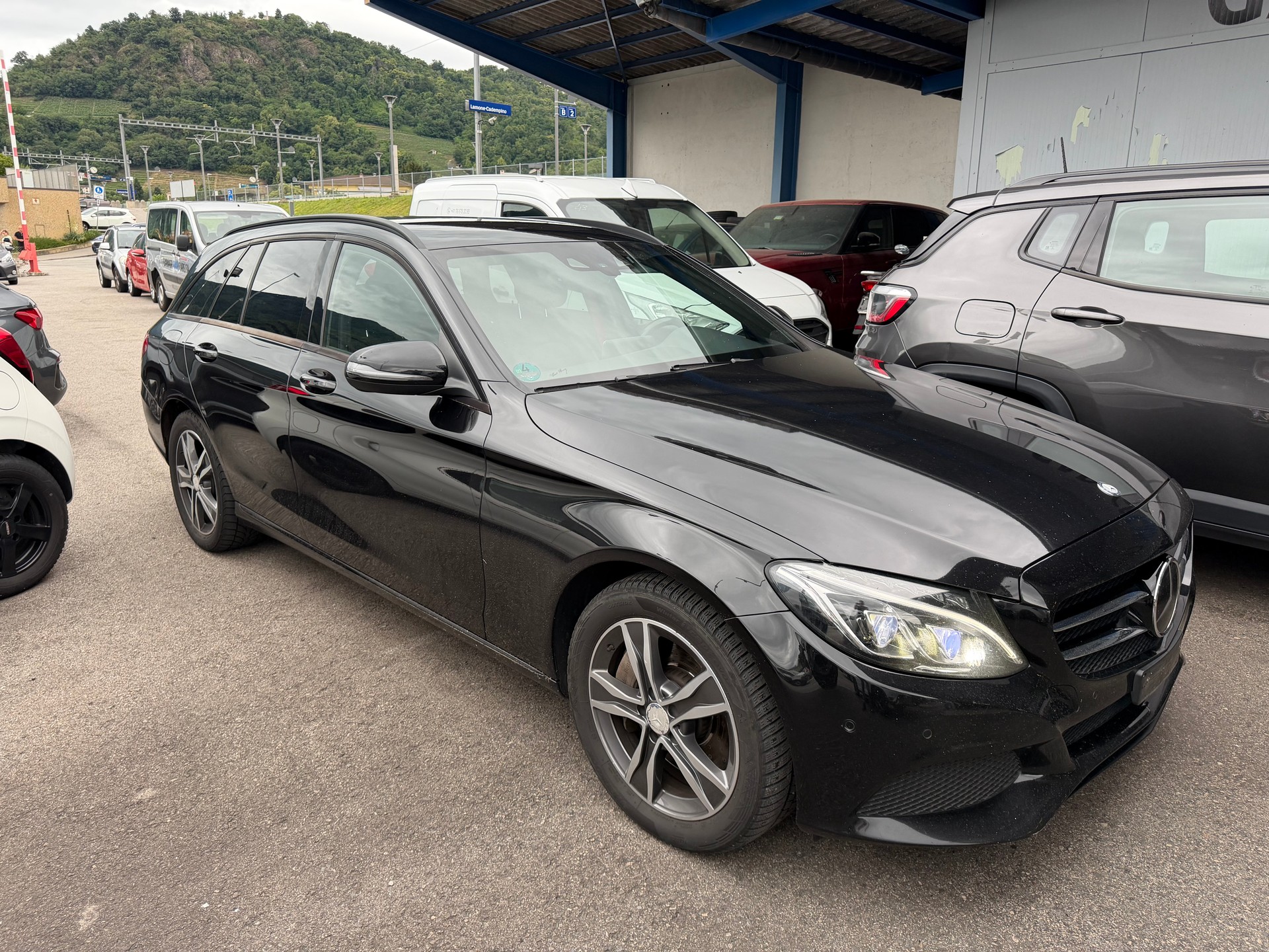 MERCEDES-BENZ C 350 e 7G-Tronic-image-2